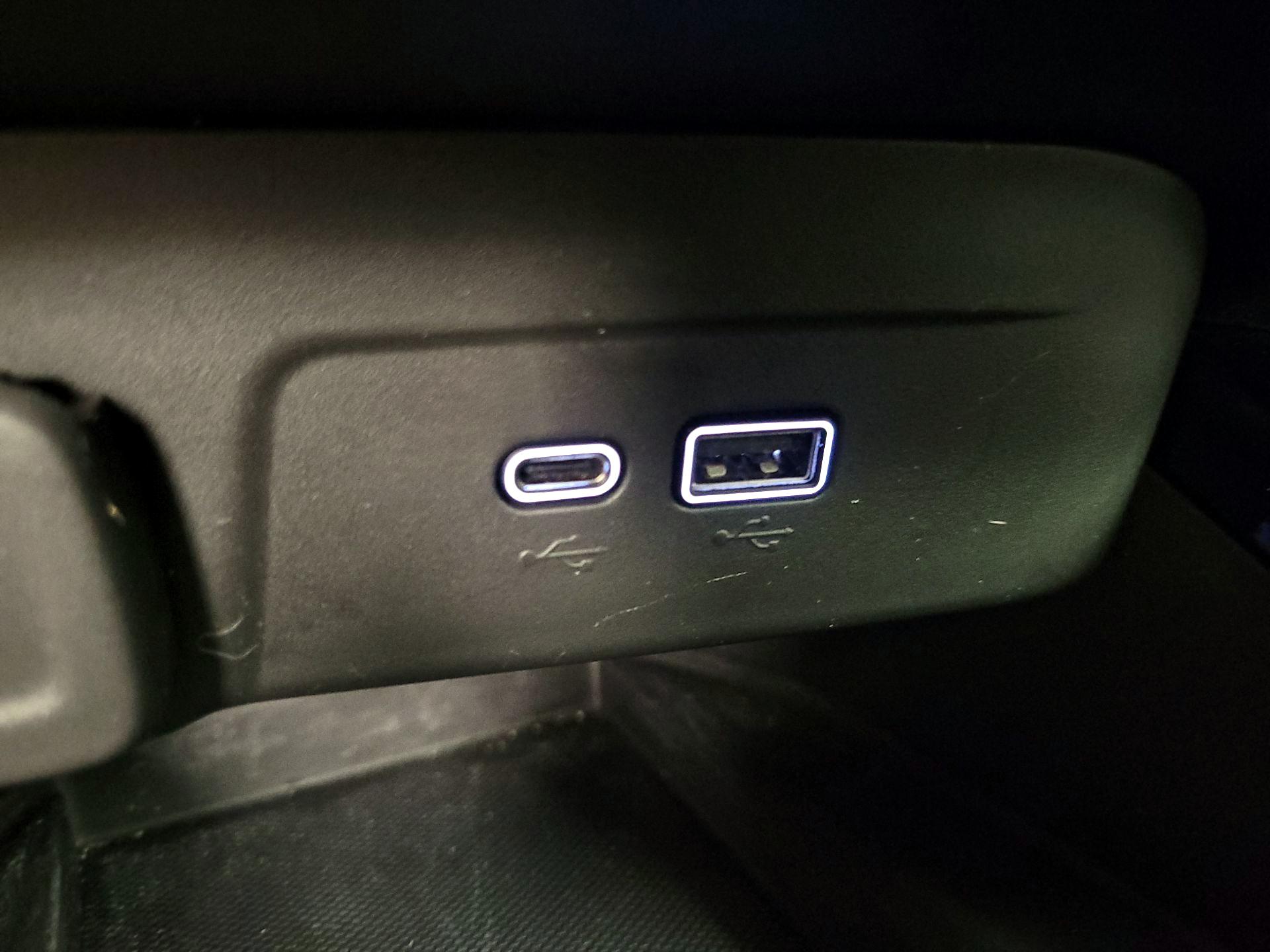 Thumbnail: 2024 Chevrolet Trax - 18