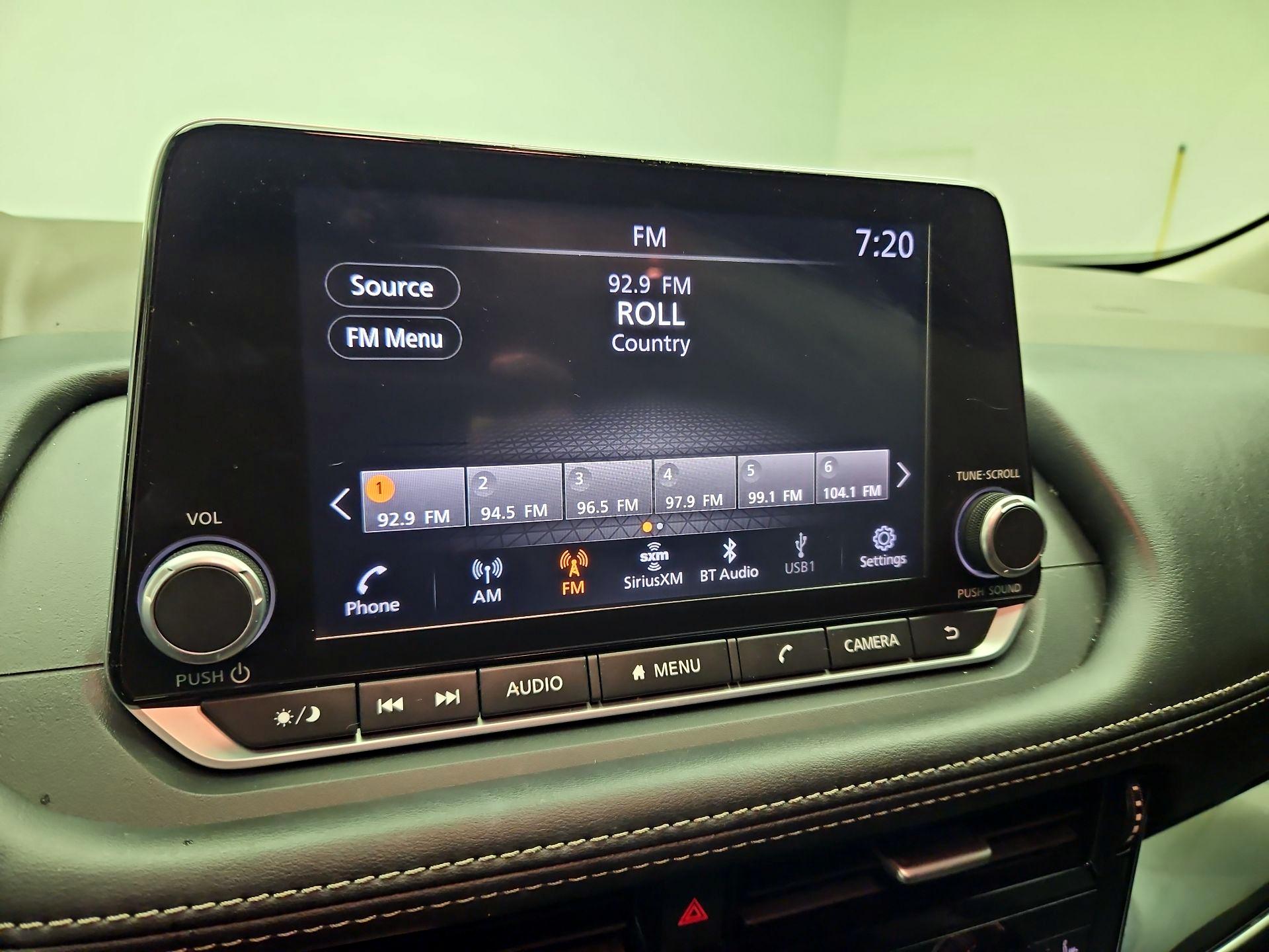 Thumbnail: 2023 Nissan Rogue - 15