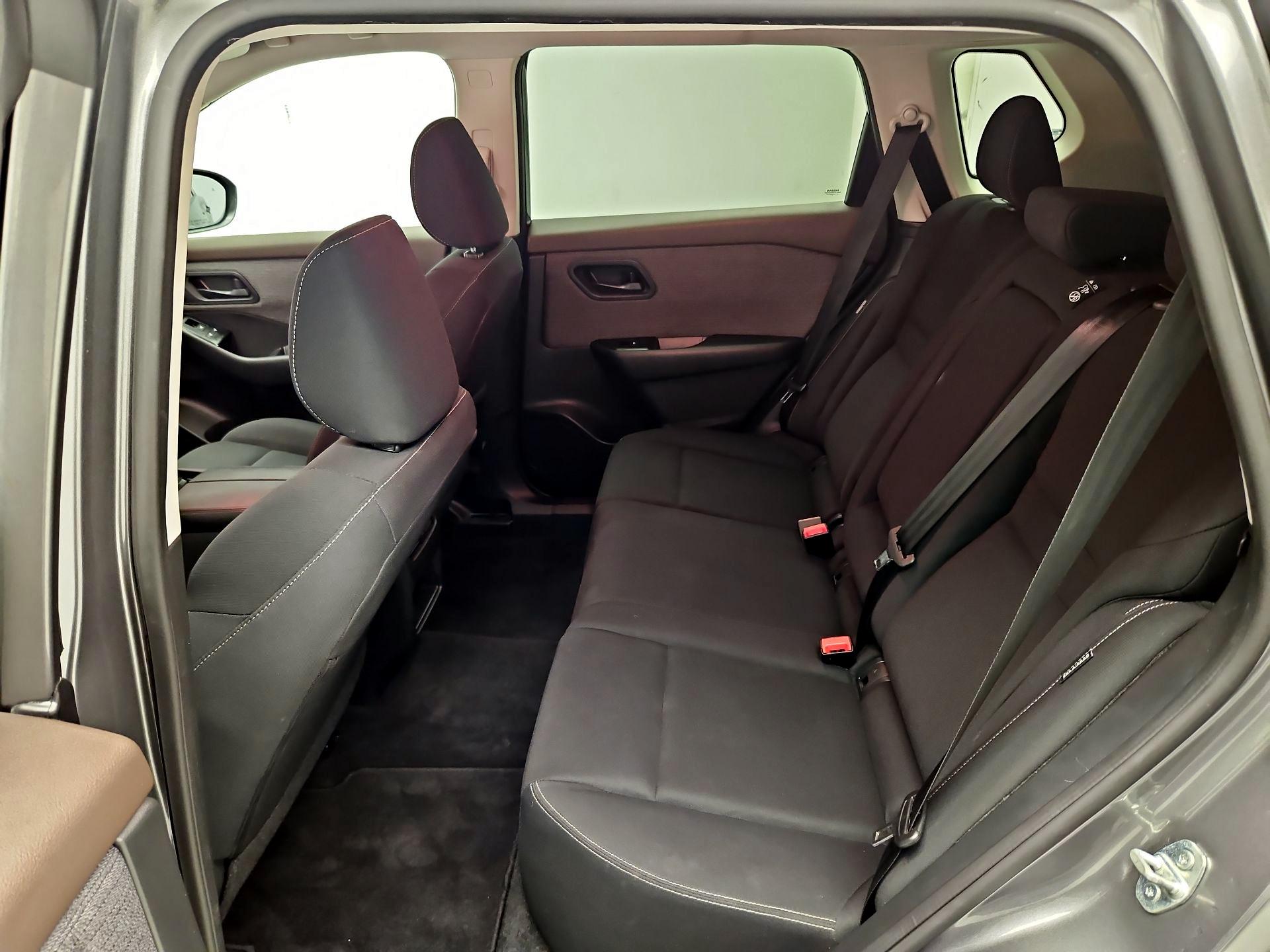 Thumbnail: 2023 Nissan Rogue - 19