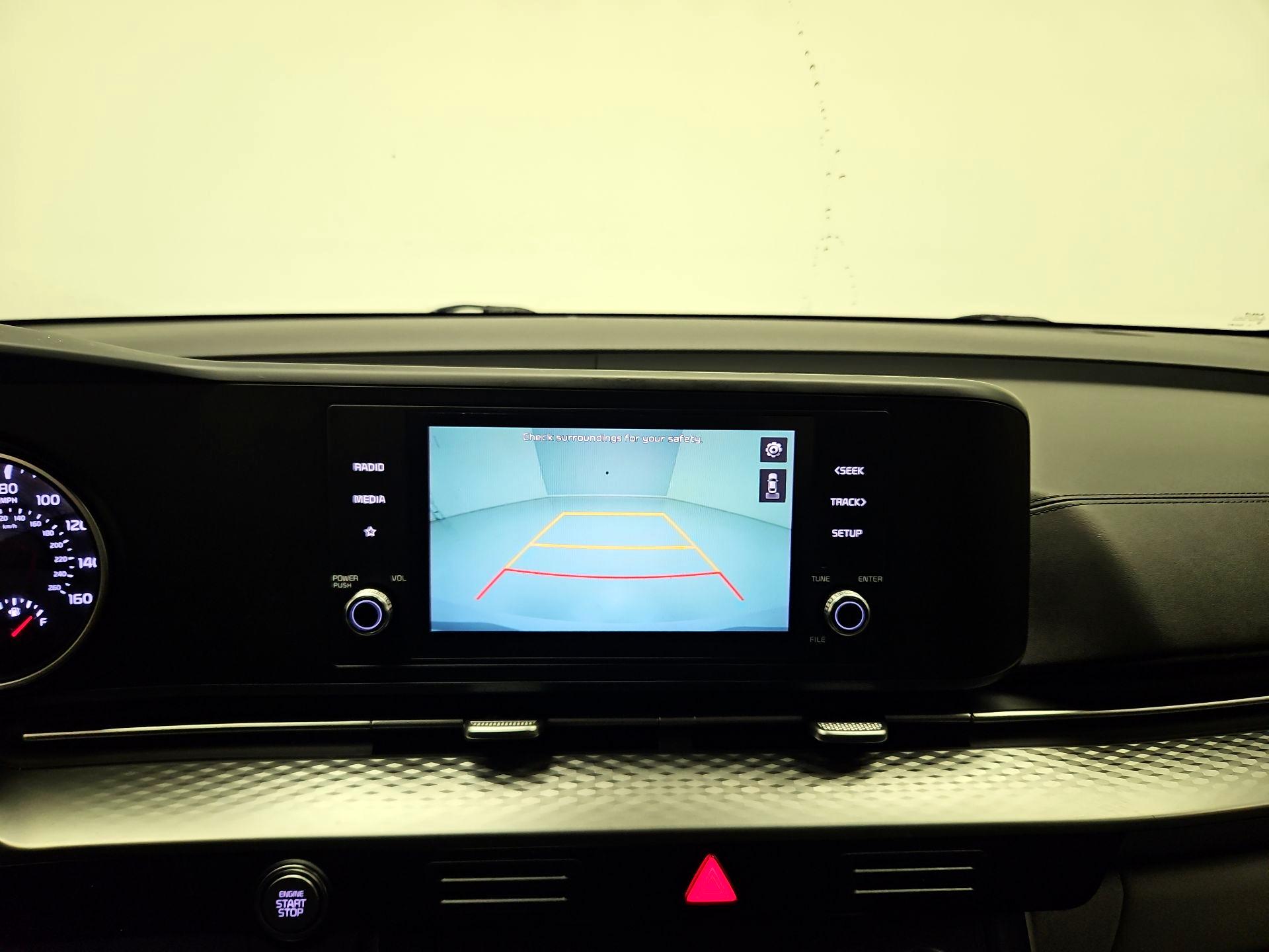 Thumbnail: 2022 Kia Carnival - 13