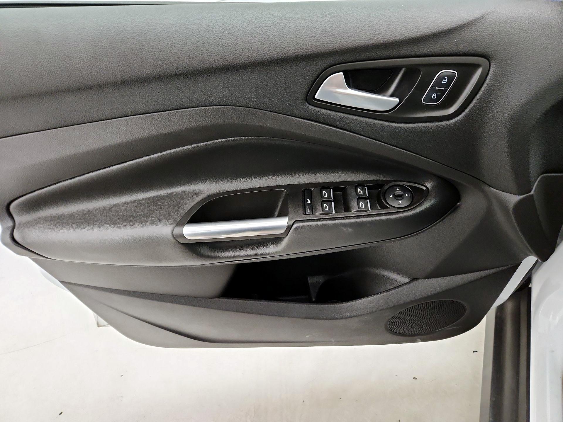 Thumbnail: 2017 Ford C-Max - 12