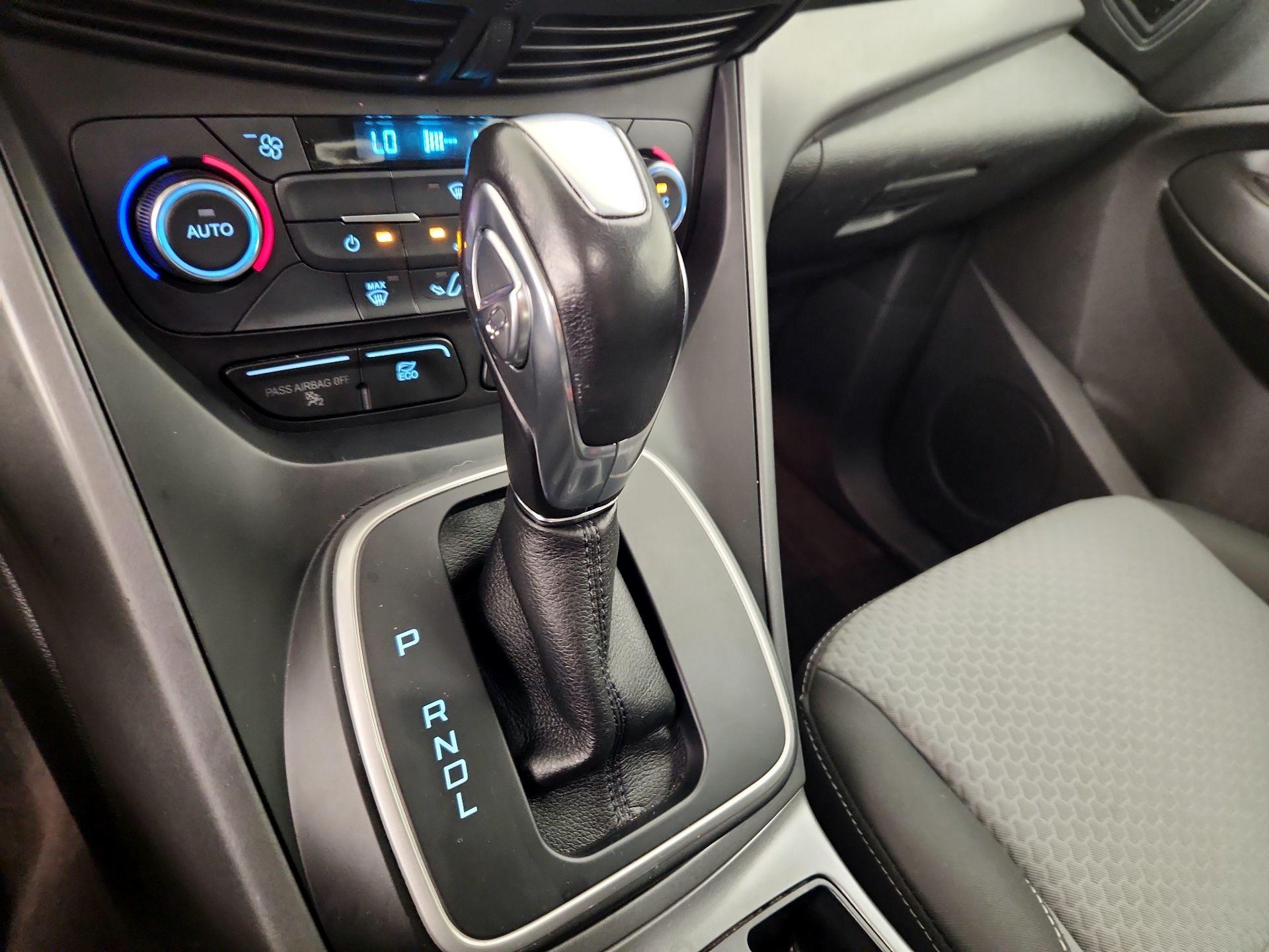 Thumbnail: 2017 Ford C-Max - 17