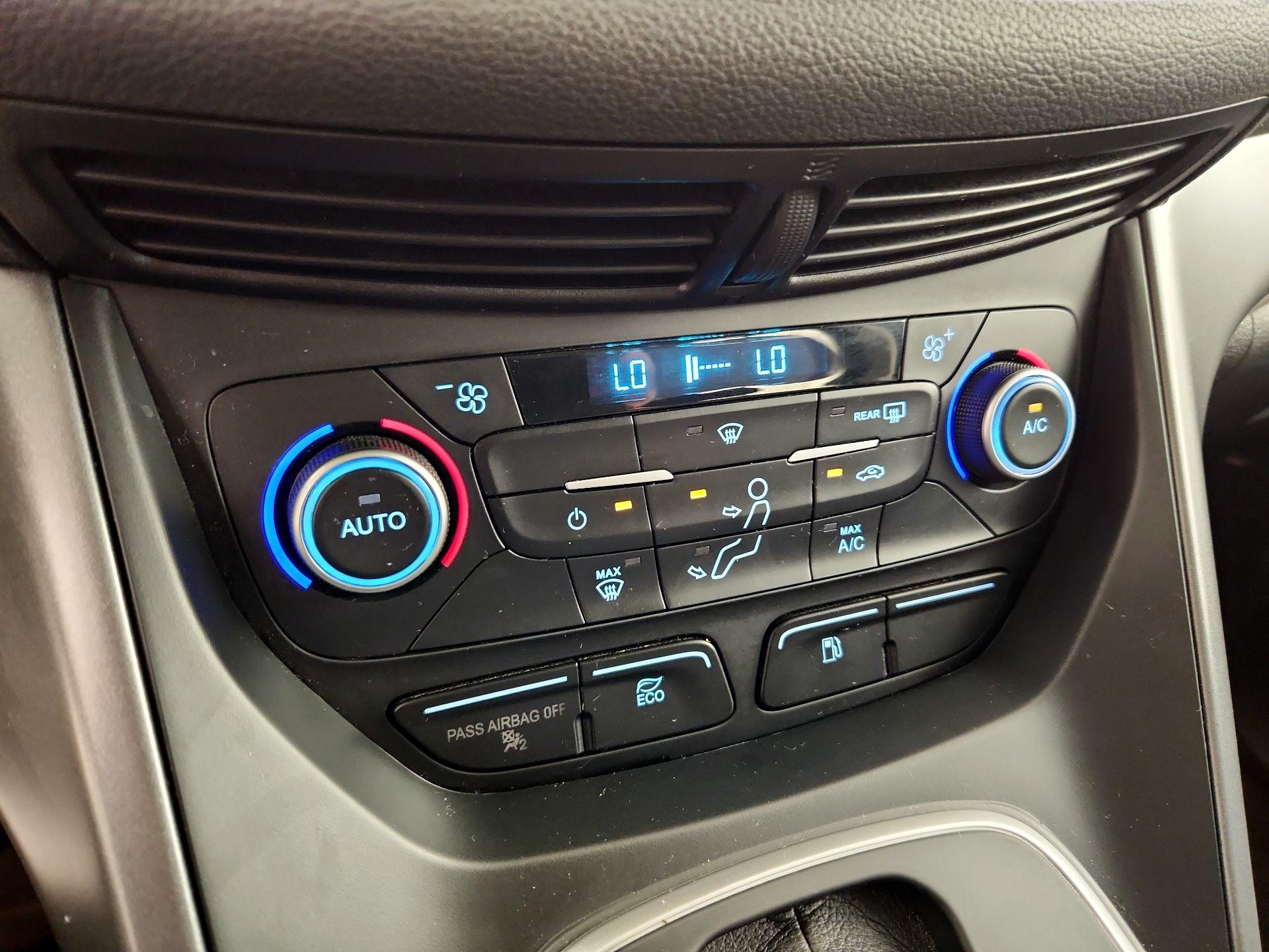 Thumbnail: 2017 Ford C-Max - 16