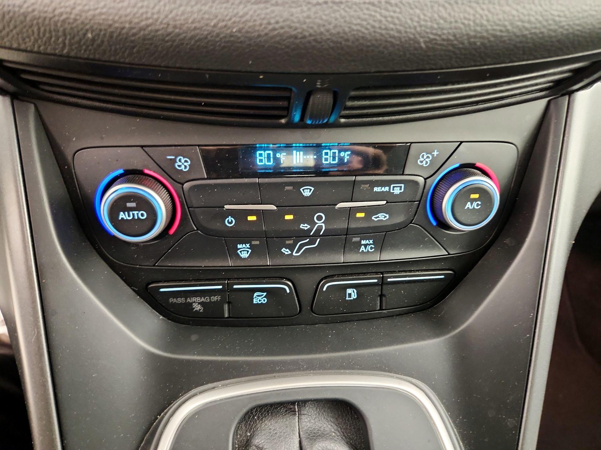 Thumbnail: 2017 Ford C-Max - 16