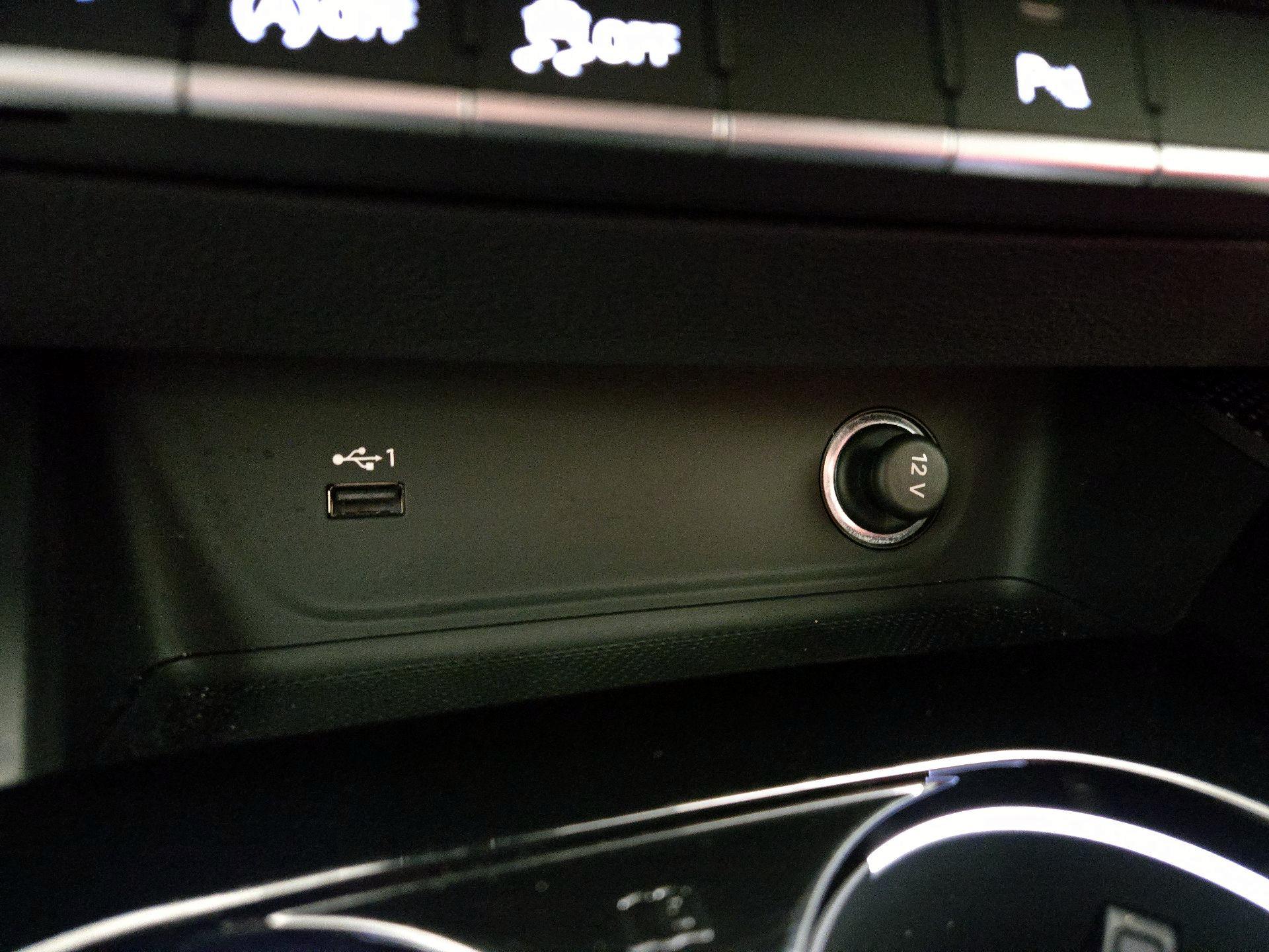 Thumbnail: 2023 Audi S5 - 18