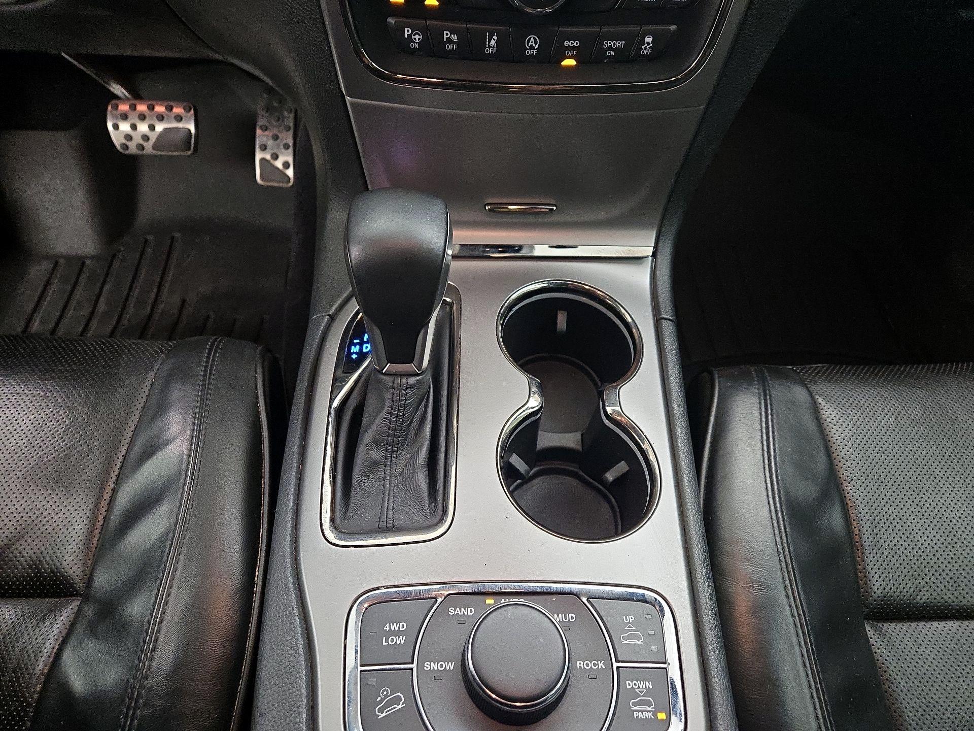 Thumbnail: 2018 Jeep Grand Cherokee - 17