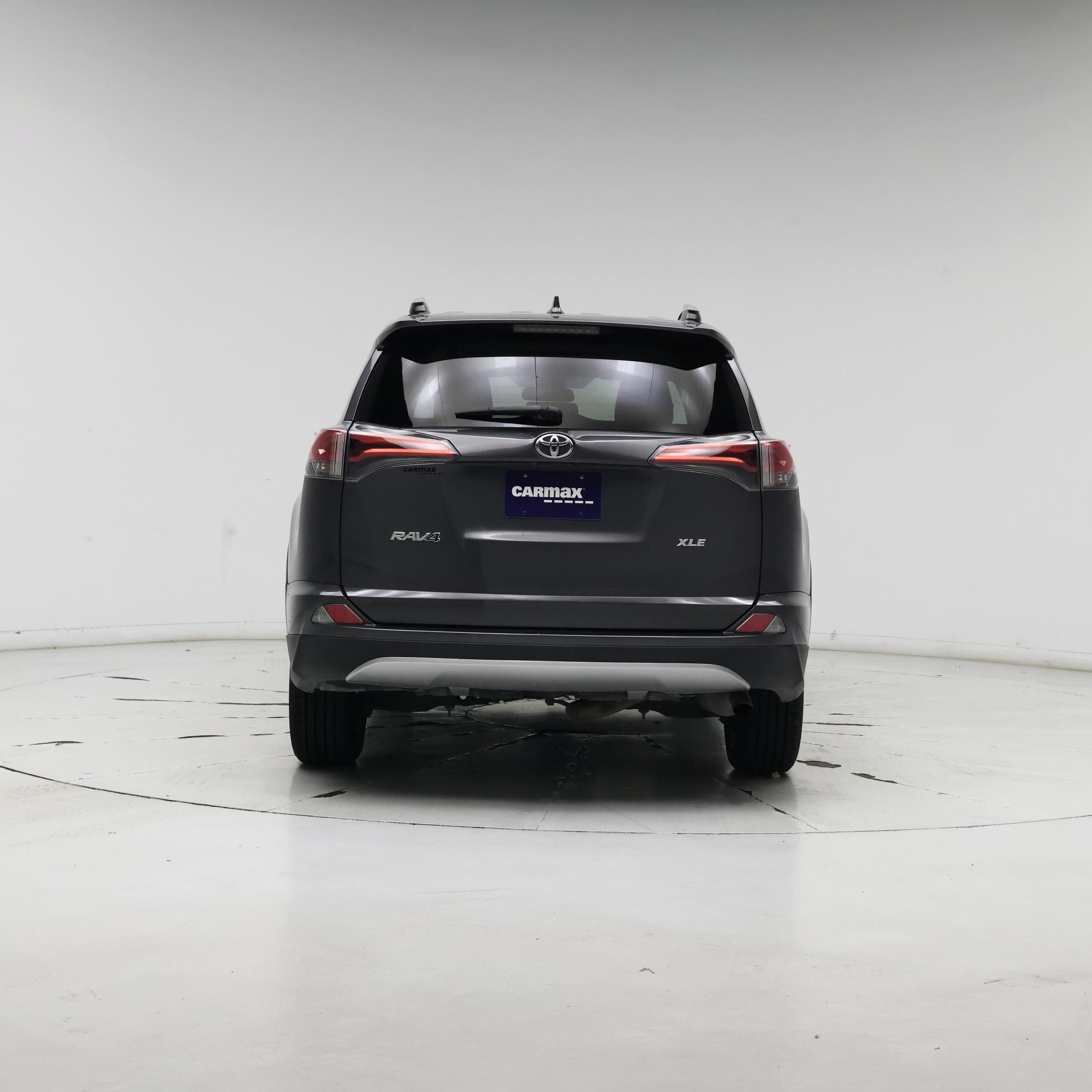 Thumbnail: 2017 Toyota RAV4 - 6