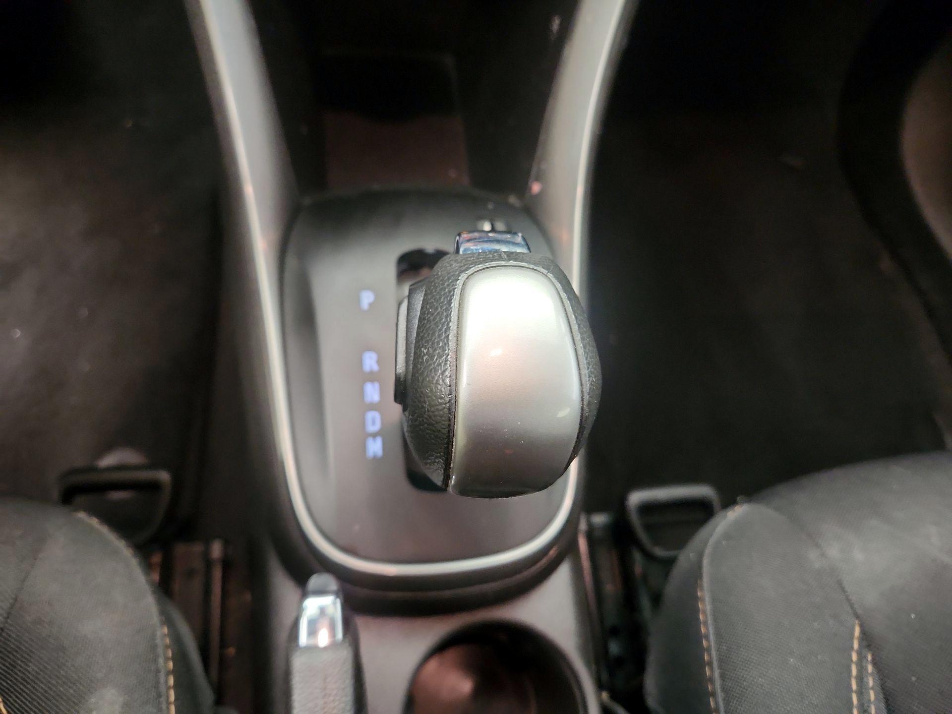 Thumbnail: 2017 Chevrolet Trax - 17