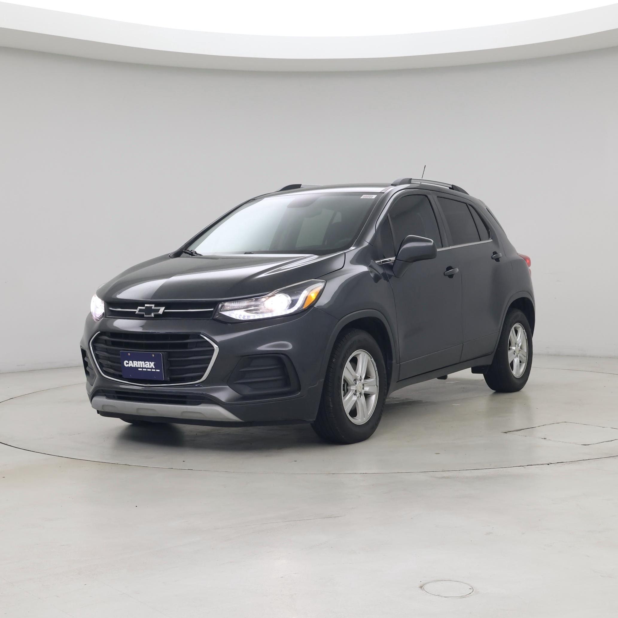 Thumbnail: 2017 Chevrolet Trax - 4