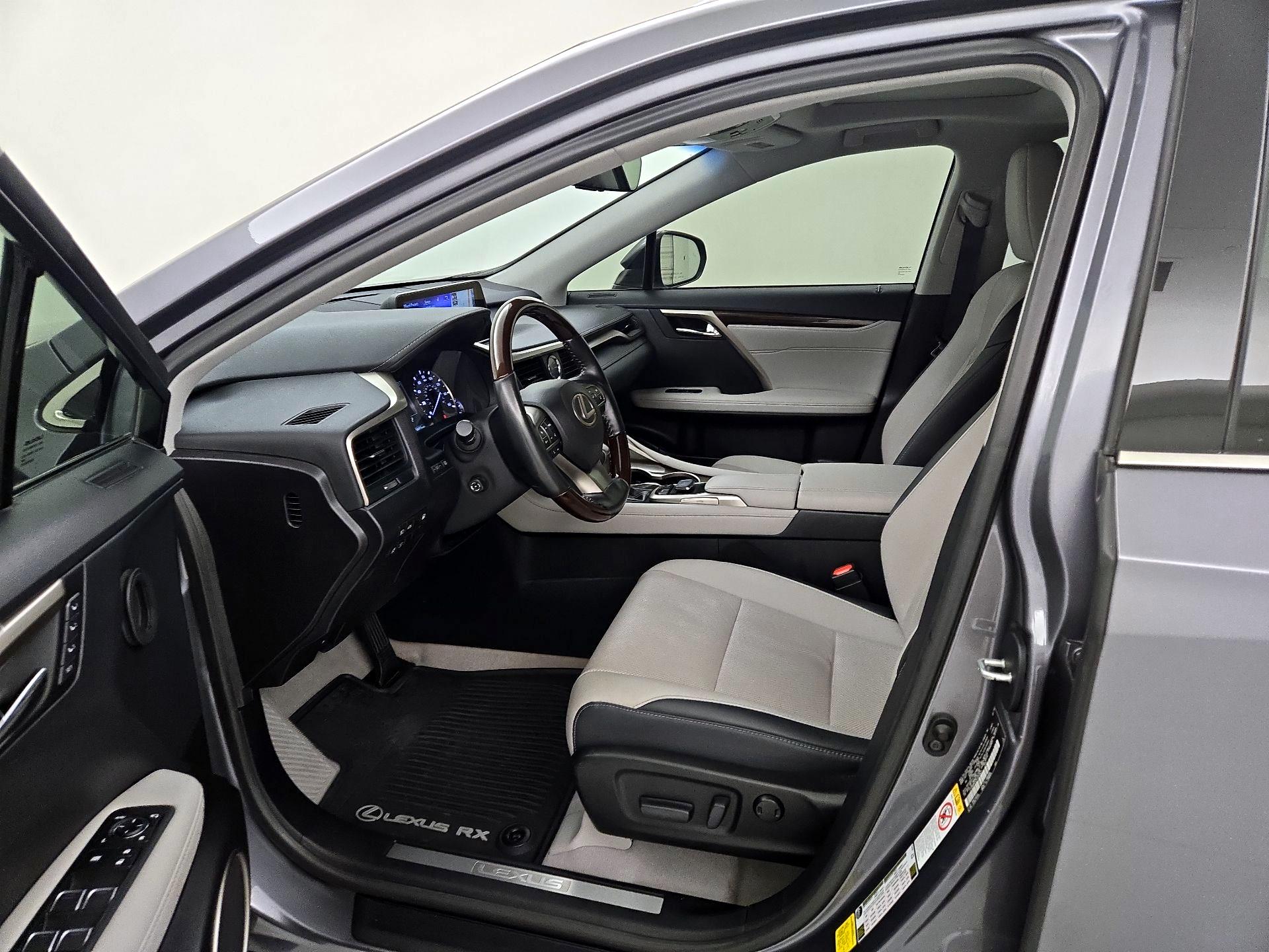 Thumbnail: 2019 Lexus RX - 11