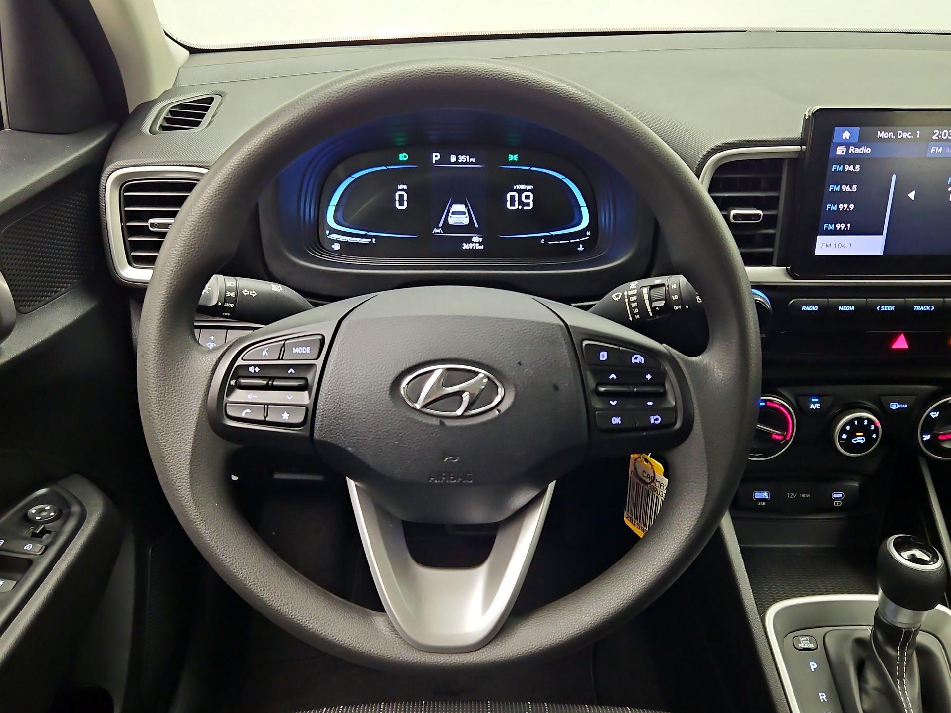 Thumbnail: 2024 Hyundai Venue - 10