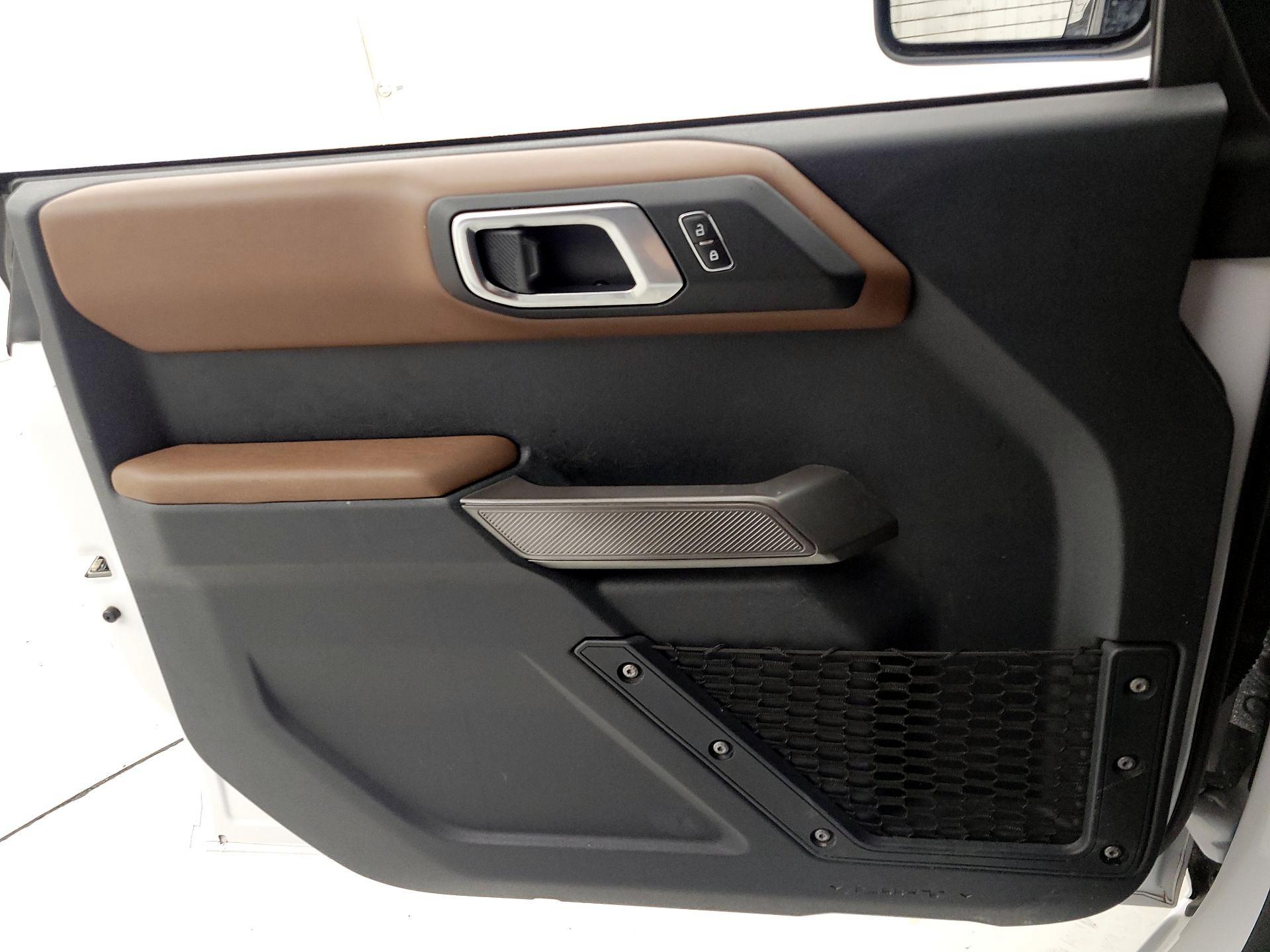 Thumbnail: 2023 Ford Bronco - 12