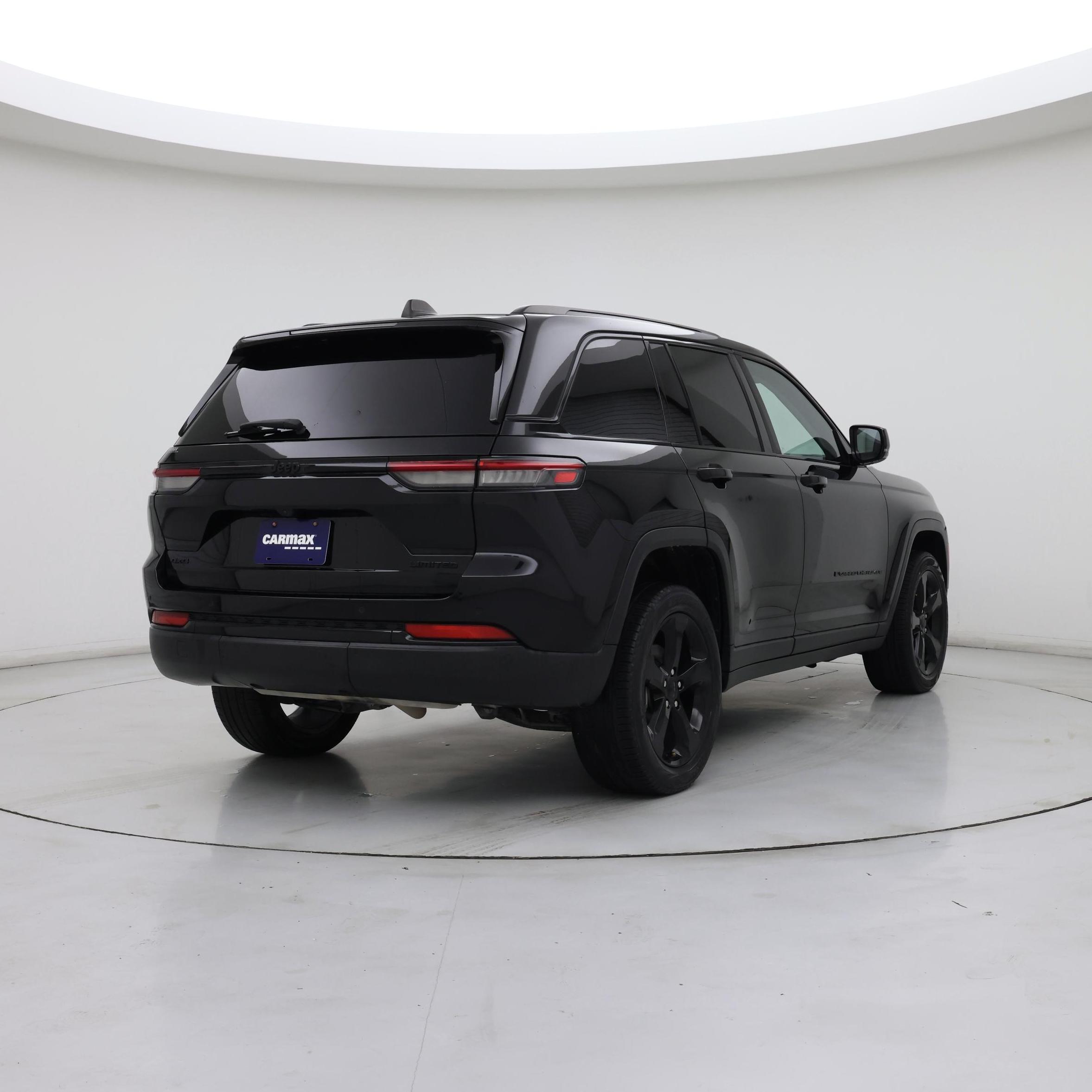 Thumbnail: 2023 Jeep Grand Cherokee - 8