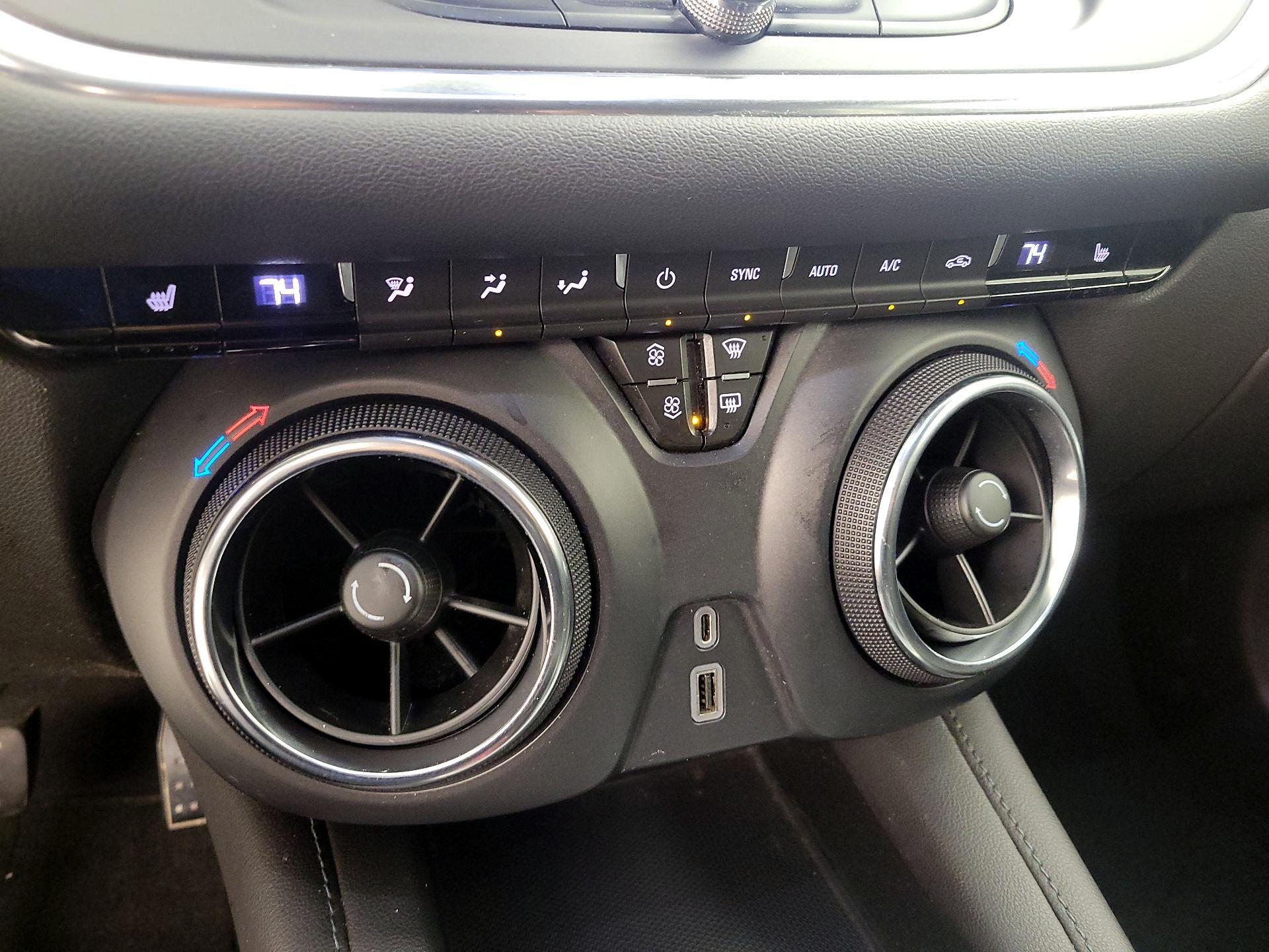 Thumbnail: 2022 Chevrolet Blazer - 16