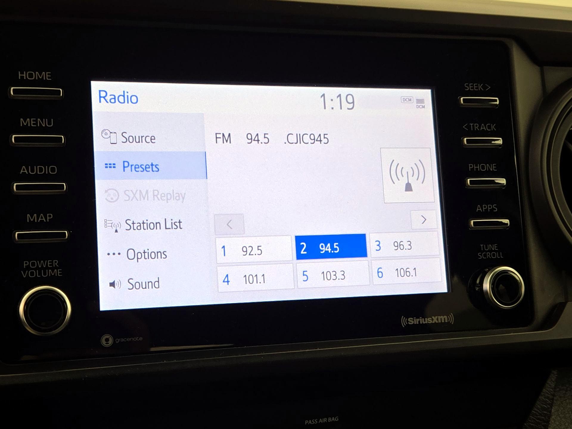 Thumbnail: 2021 Toyota Tacoma - 15