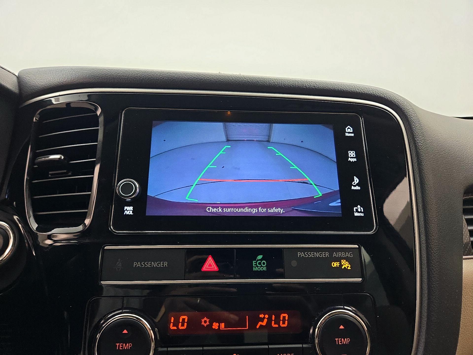 Thumbnail: 2019 Mitsubishi Outlander - 14