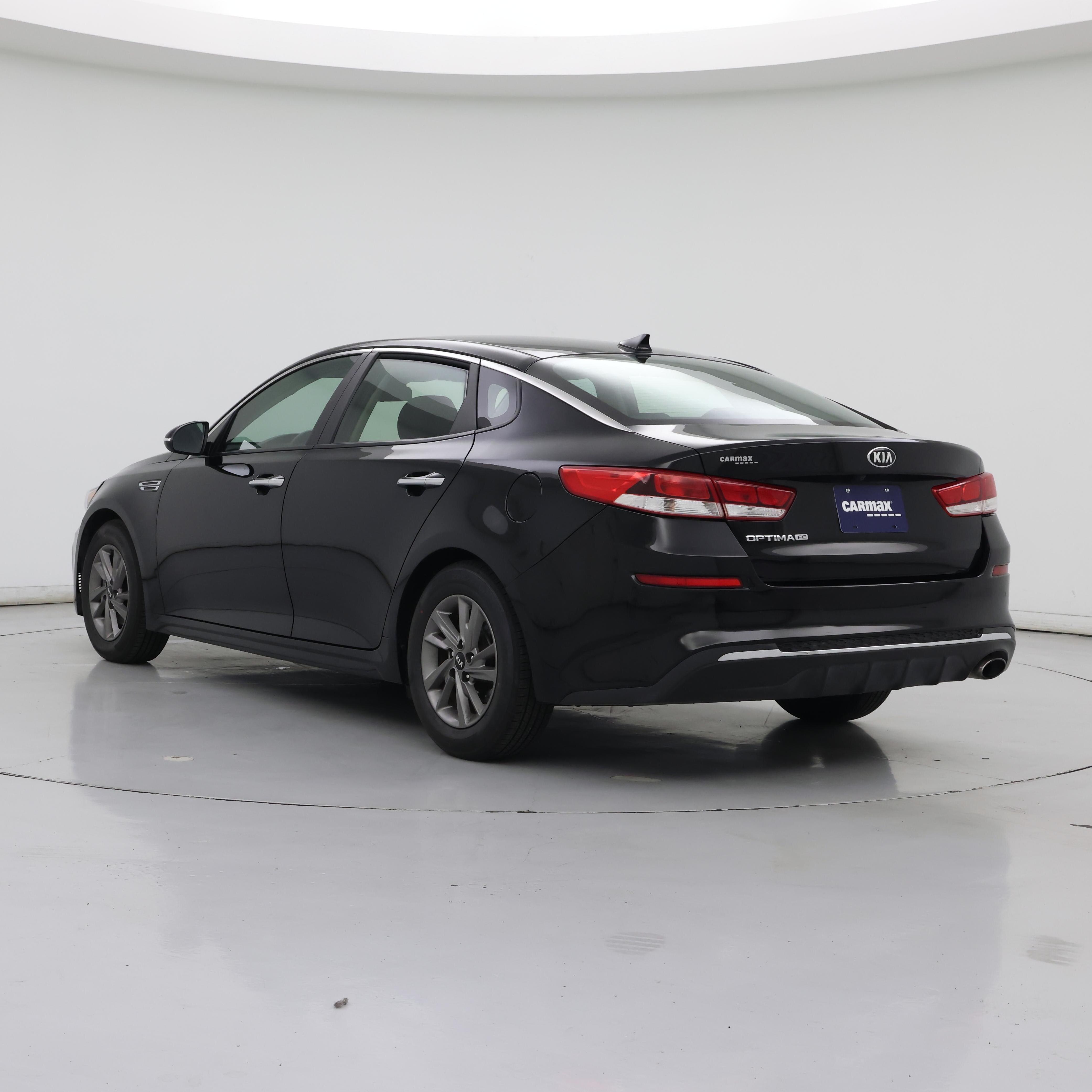 Thumbnail: 2020 Kia Optima - 2
