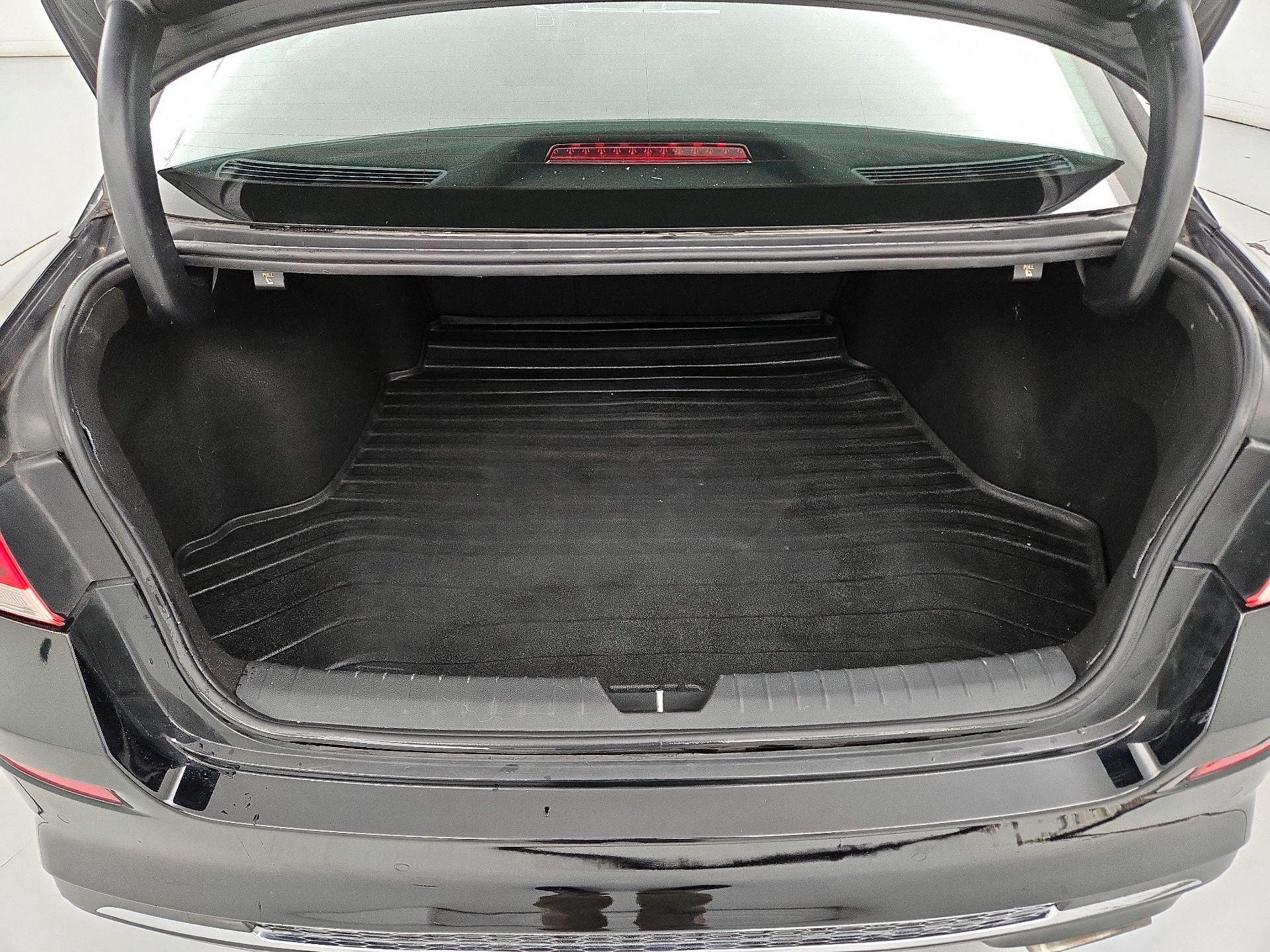 Thumbnail: 2020 Kia Optima - 20