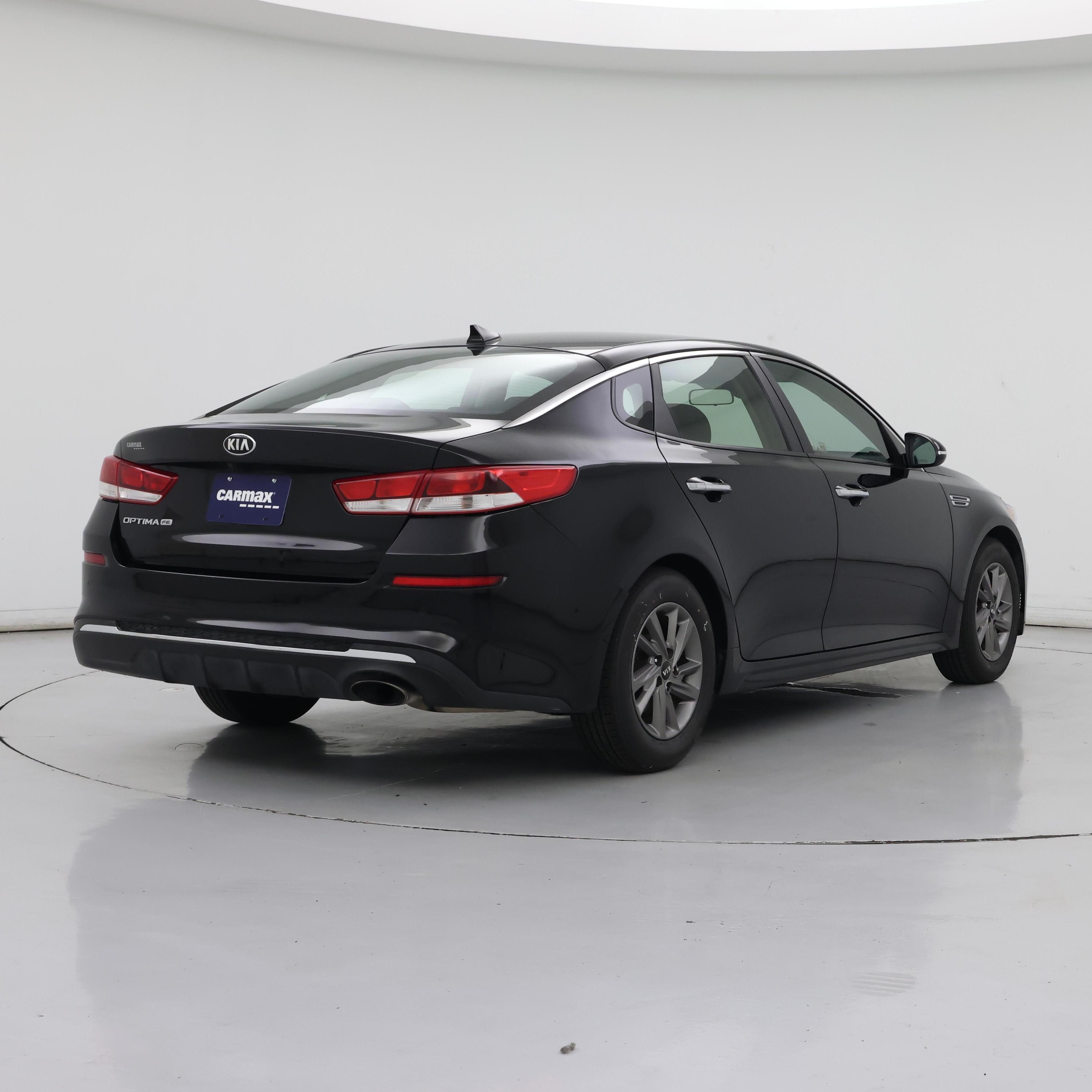 Thumbnail: 2020 Kia Optima - 8