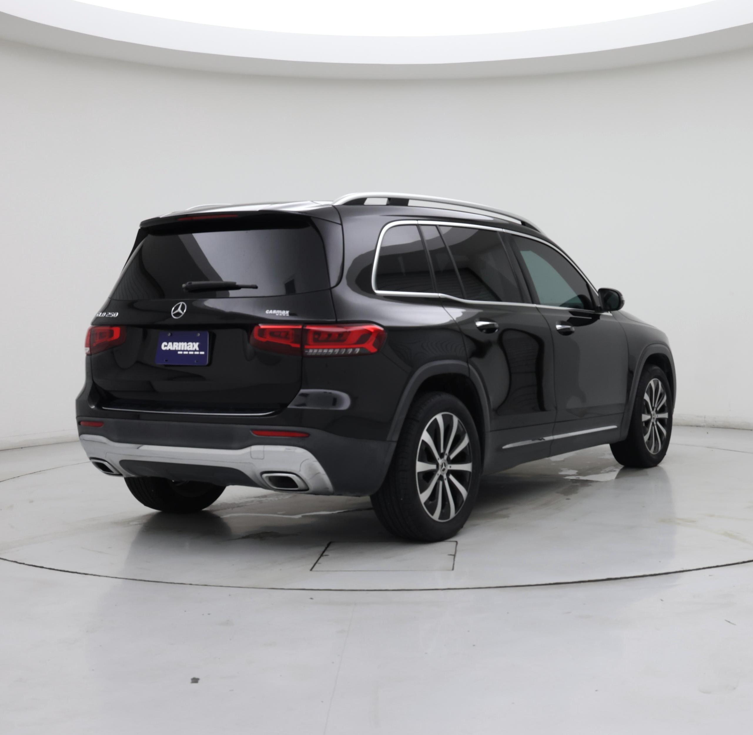 Thumbnail: 2023 Mercedes-Benz GLB - 8