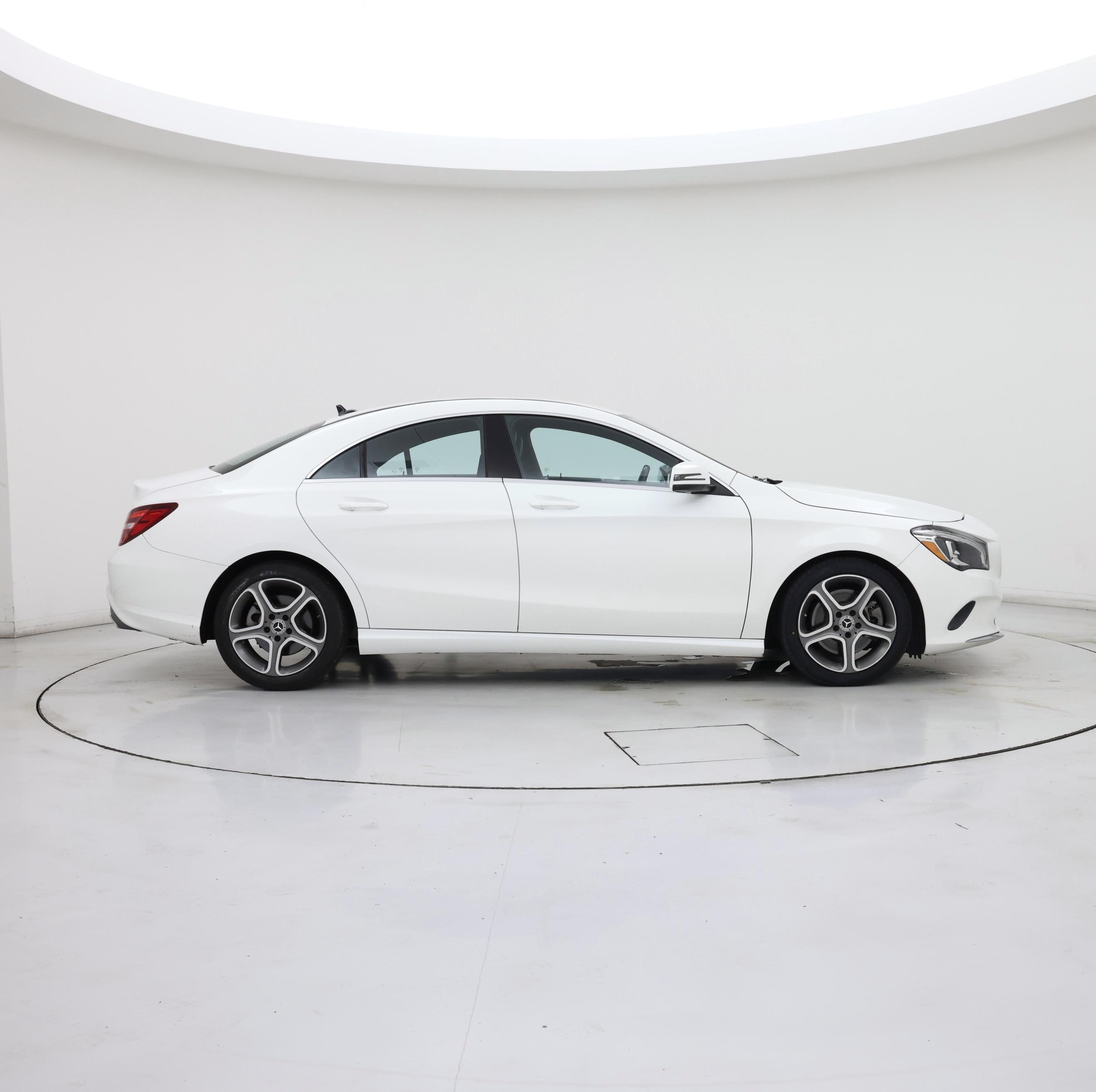 Thumbnail: 2019 Mercedes-Benz CLA - 7