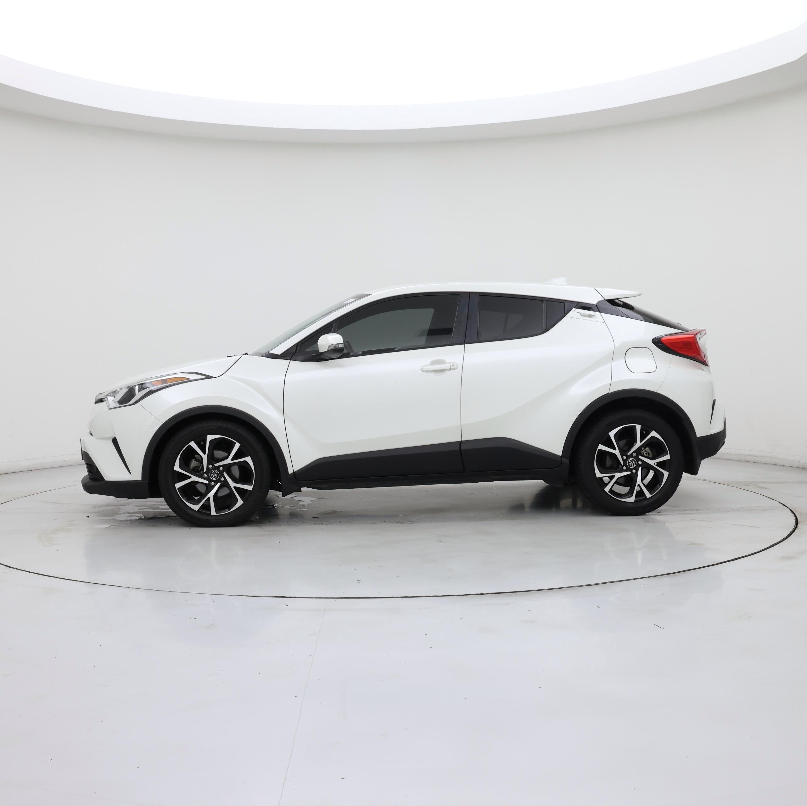 Thumbnail: 2019 Toyota C-HR - 3