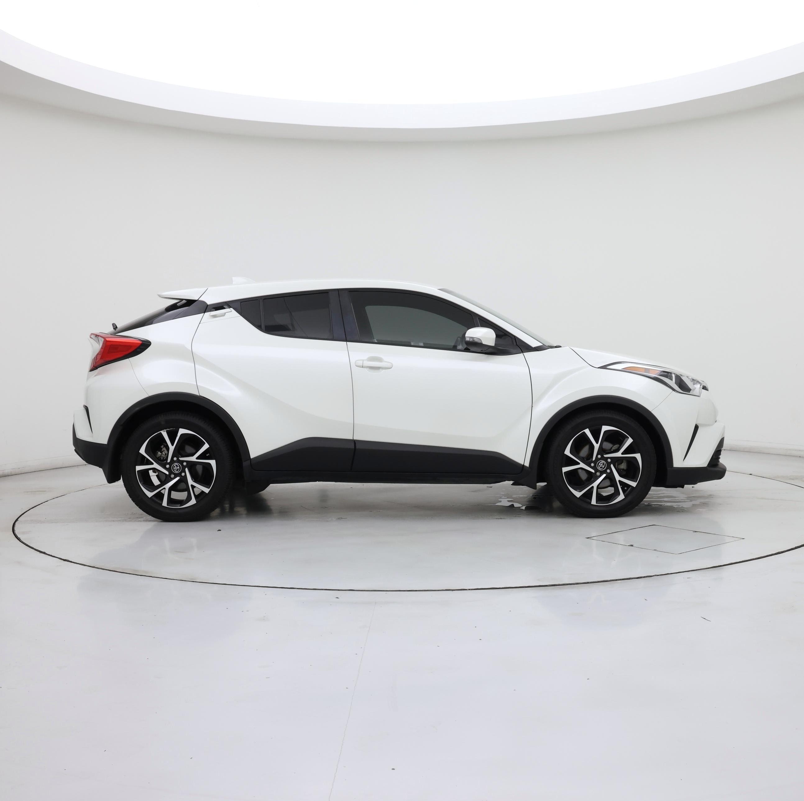 Thumbnail: 2019 Toyota C-HR - 7