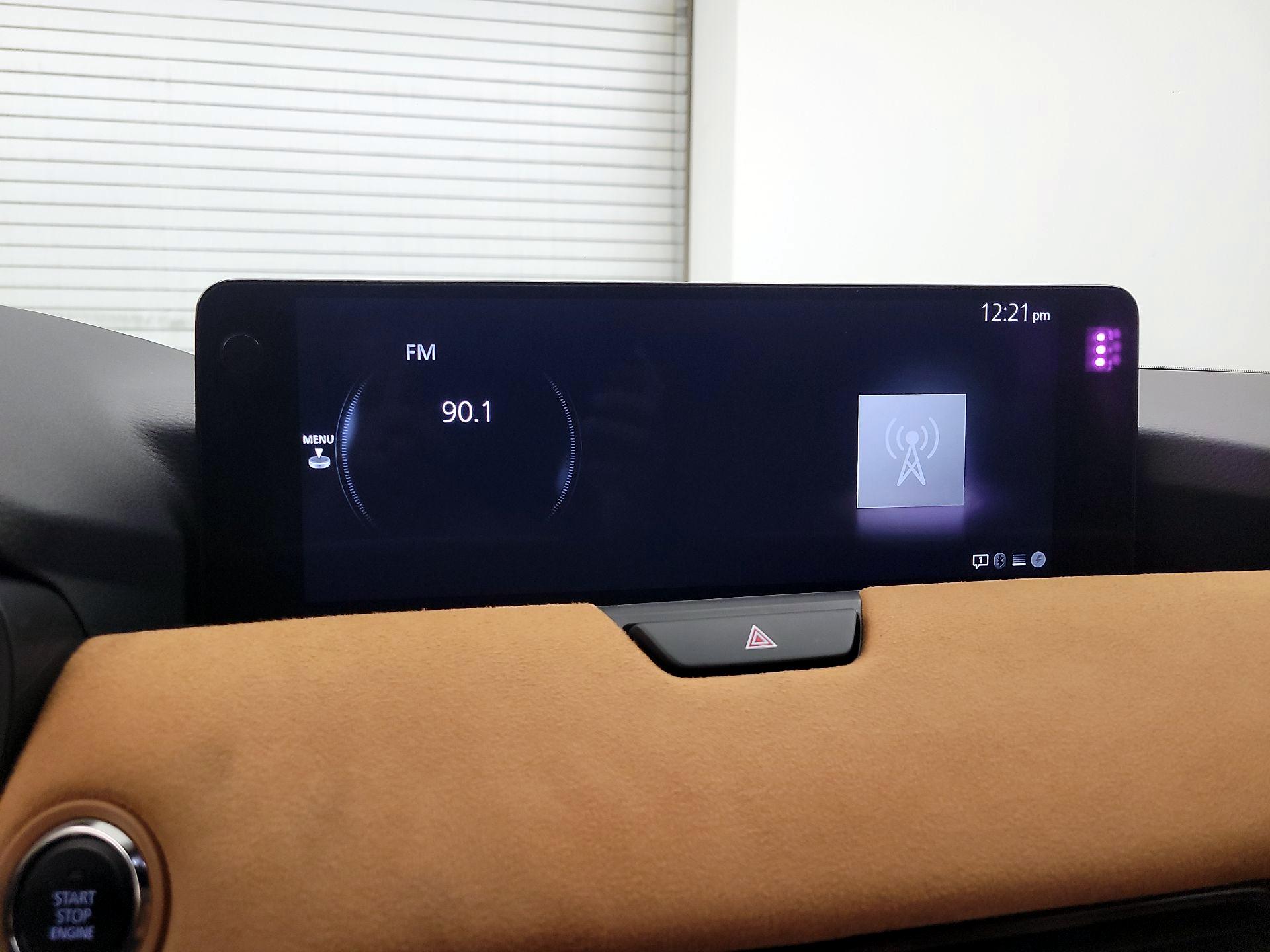 Thumbnail: 2025 Mazda CX-90 - 15