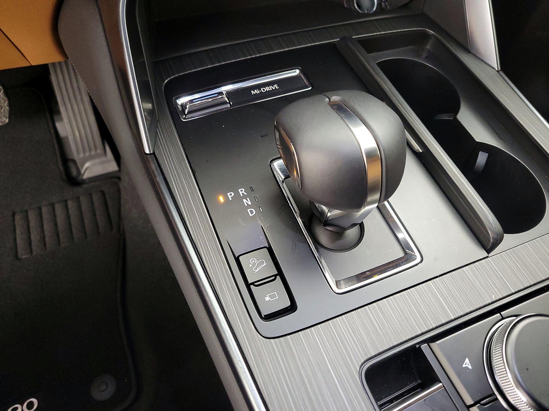 Thumbnail: 2025 Mazda CX-90 - 17