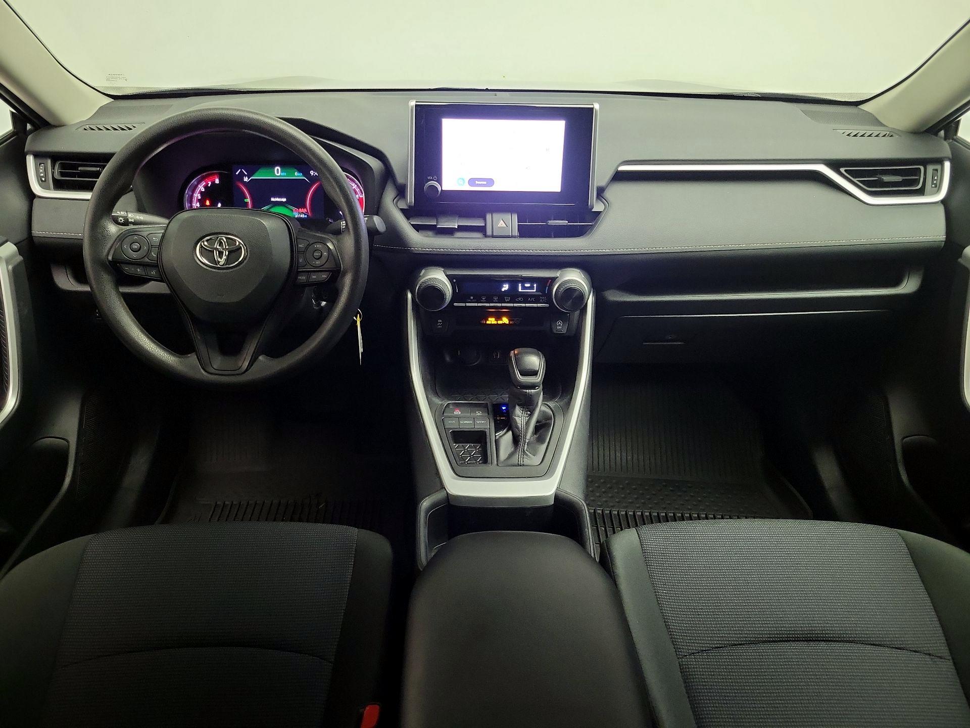 Thumbnail: 2024 Toyota RAV4 - 9