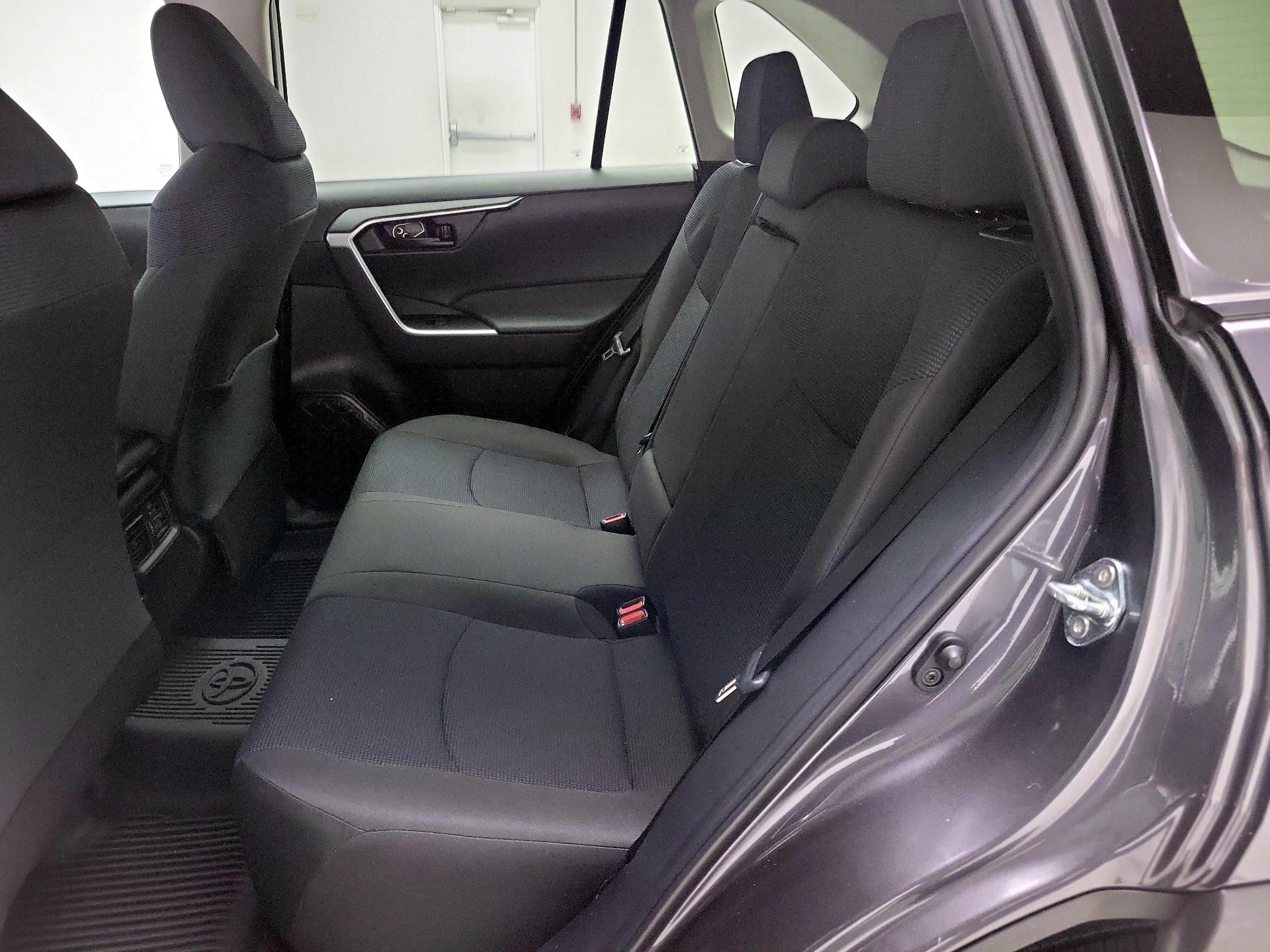 Thumbnail: 2024 Toyota RAV4 - 19