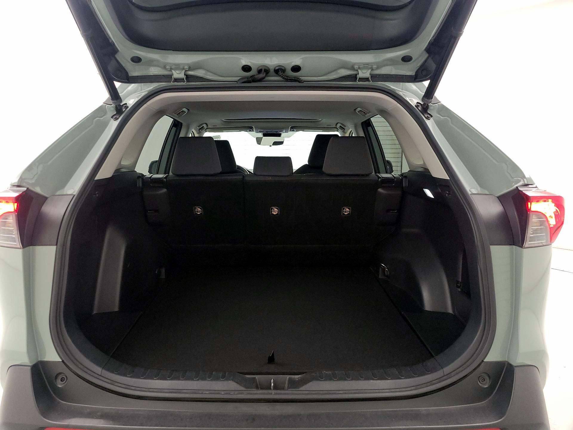 Thumbnail: 2023 Toyota RAV4 - 19