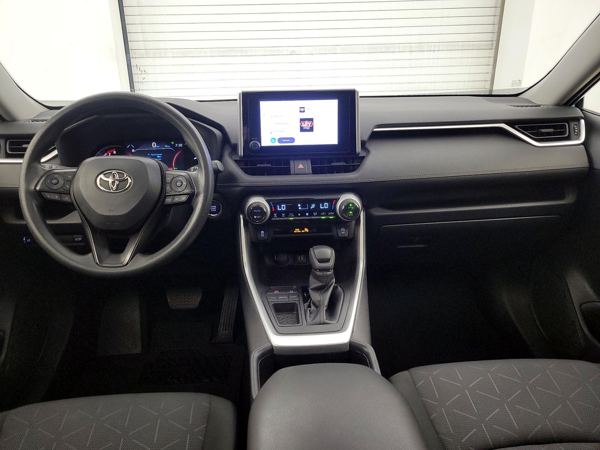 Thumbnail: 2023 Toyota RAV4 - 8