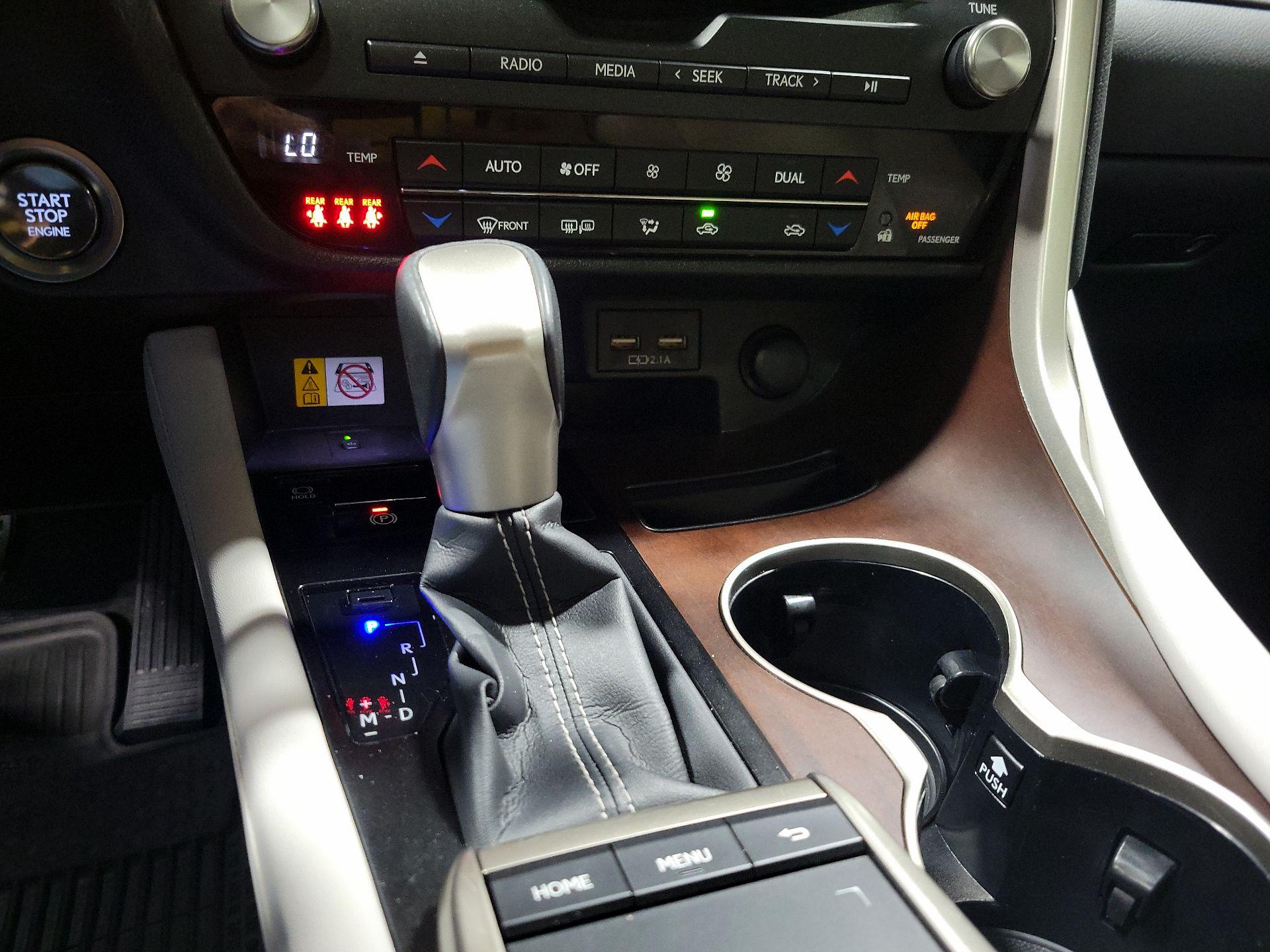 Thumbnail: 2022 Lexus RX - 17