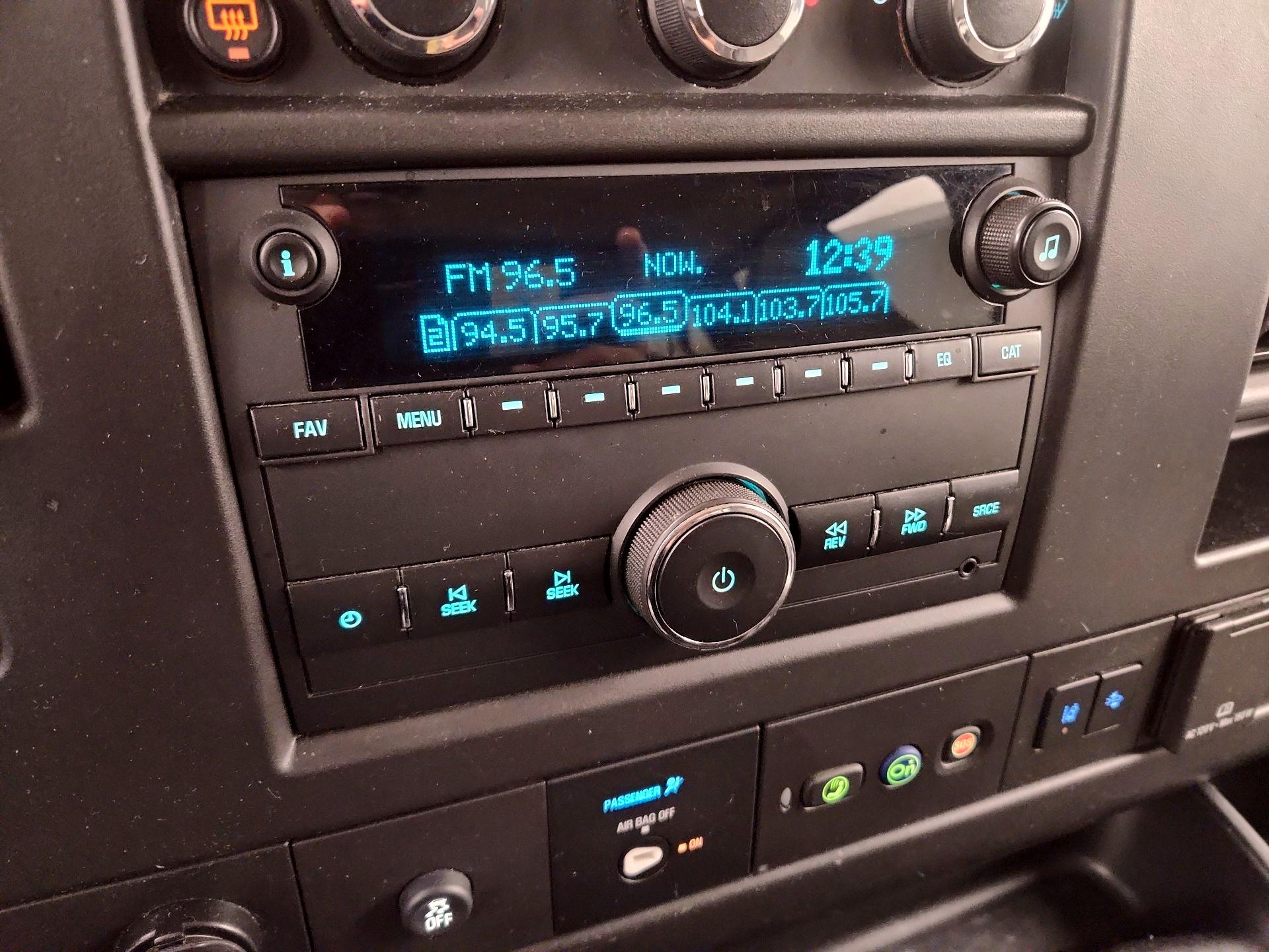 Thumbnail: 2019 Chevrolet Express - 15