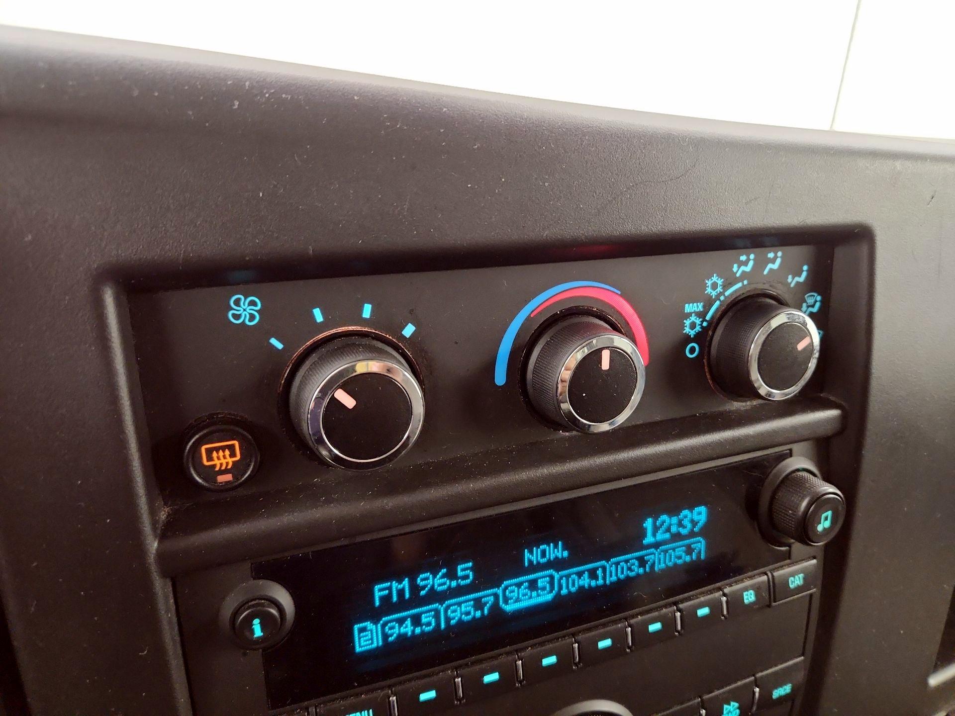 Thumbnail: 2019 Chevrolet Express - 16