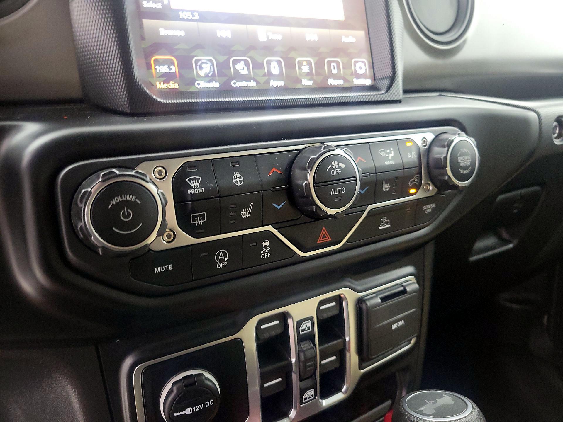Thumbnail: 2023 Jeep Wrangler - 15