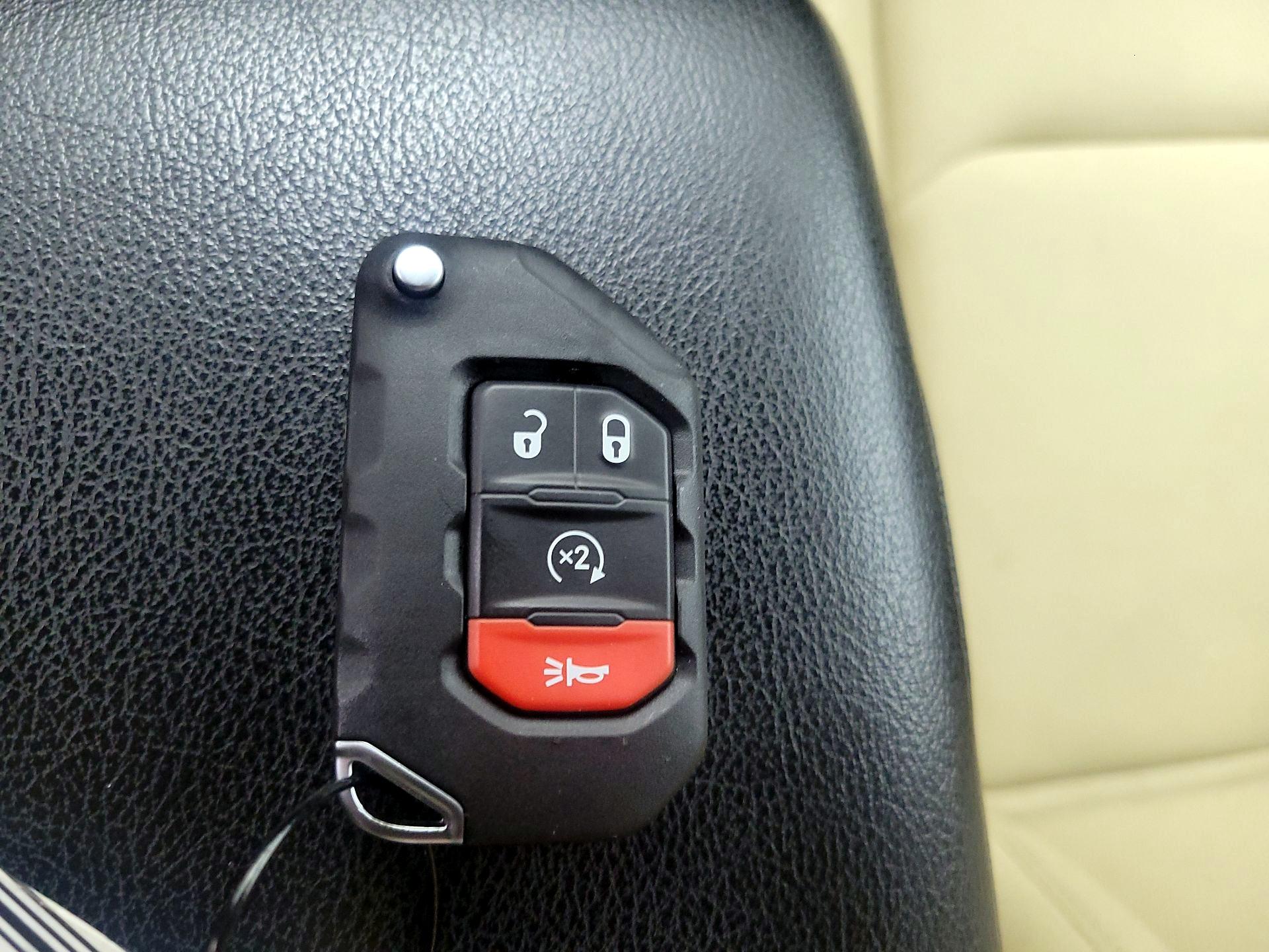Thumbnail: 2023 Jeep Wrangler - 20