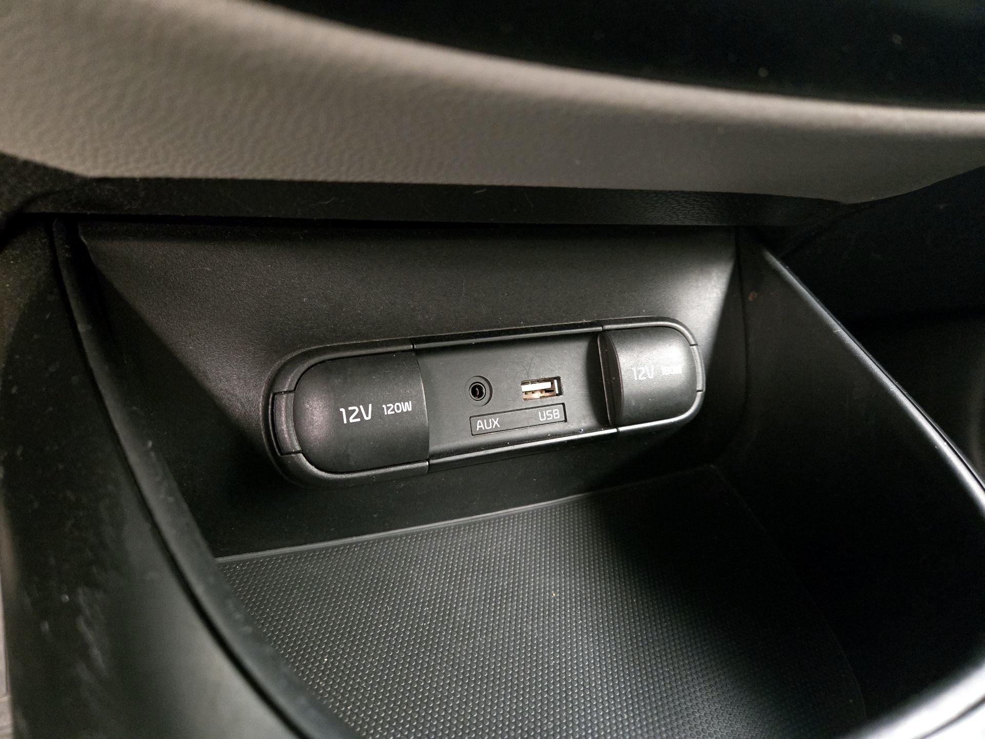 Thumbnail: 2018 Kia Soul - 17