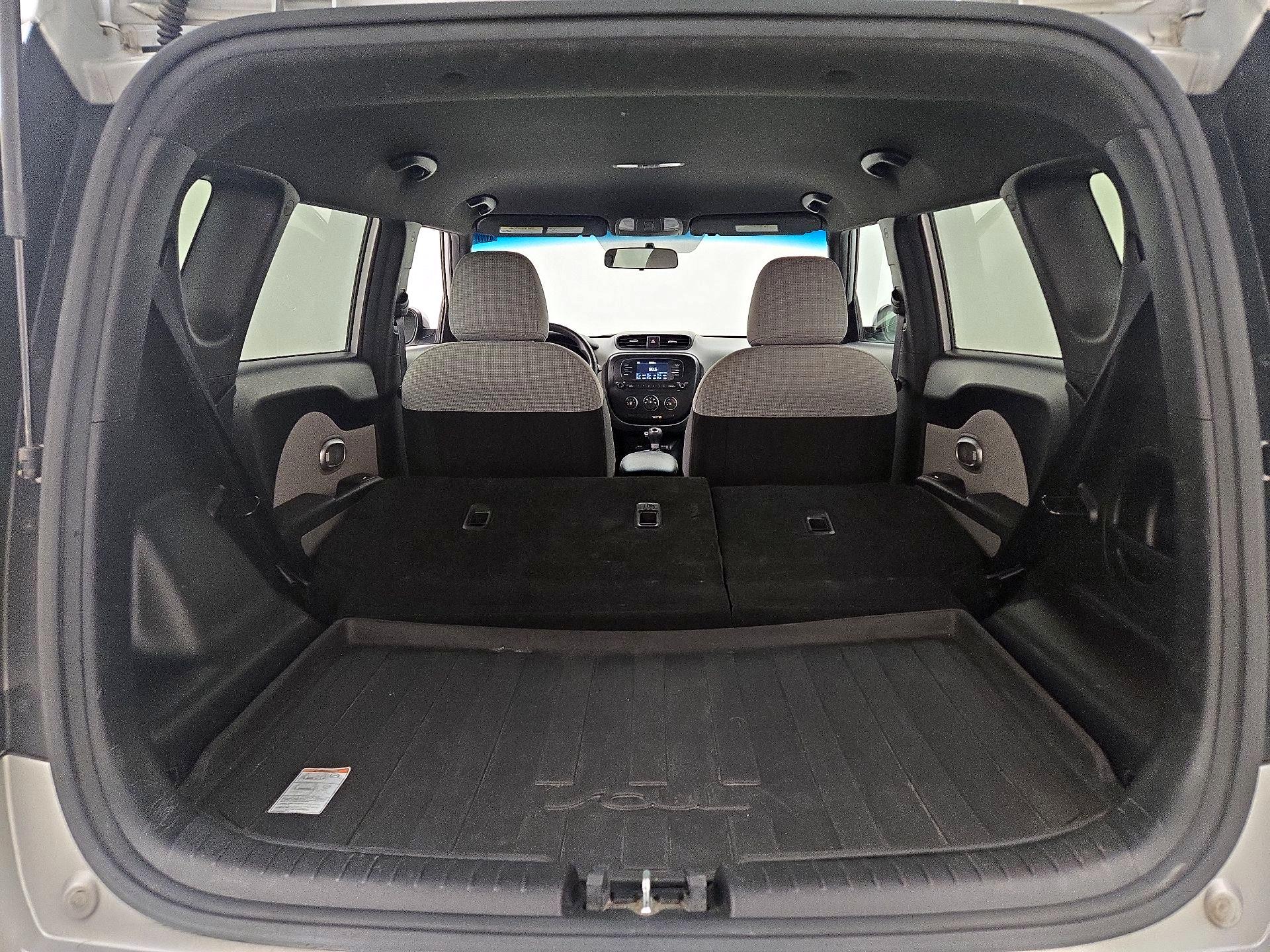 Thumbnail: 2018 Kia Soul - 20