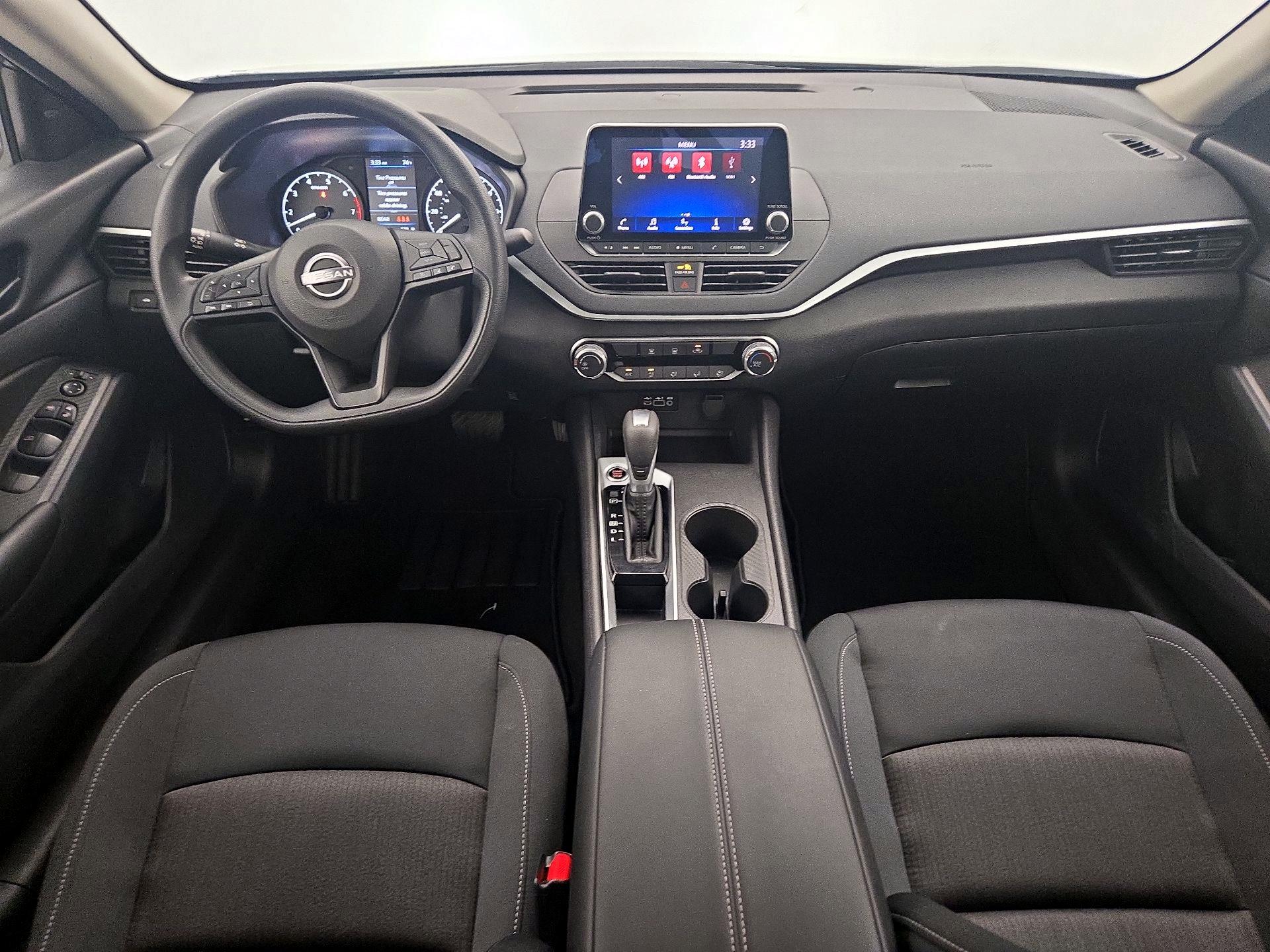 Thumbnail: 2025 Nissan Altima - 9