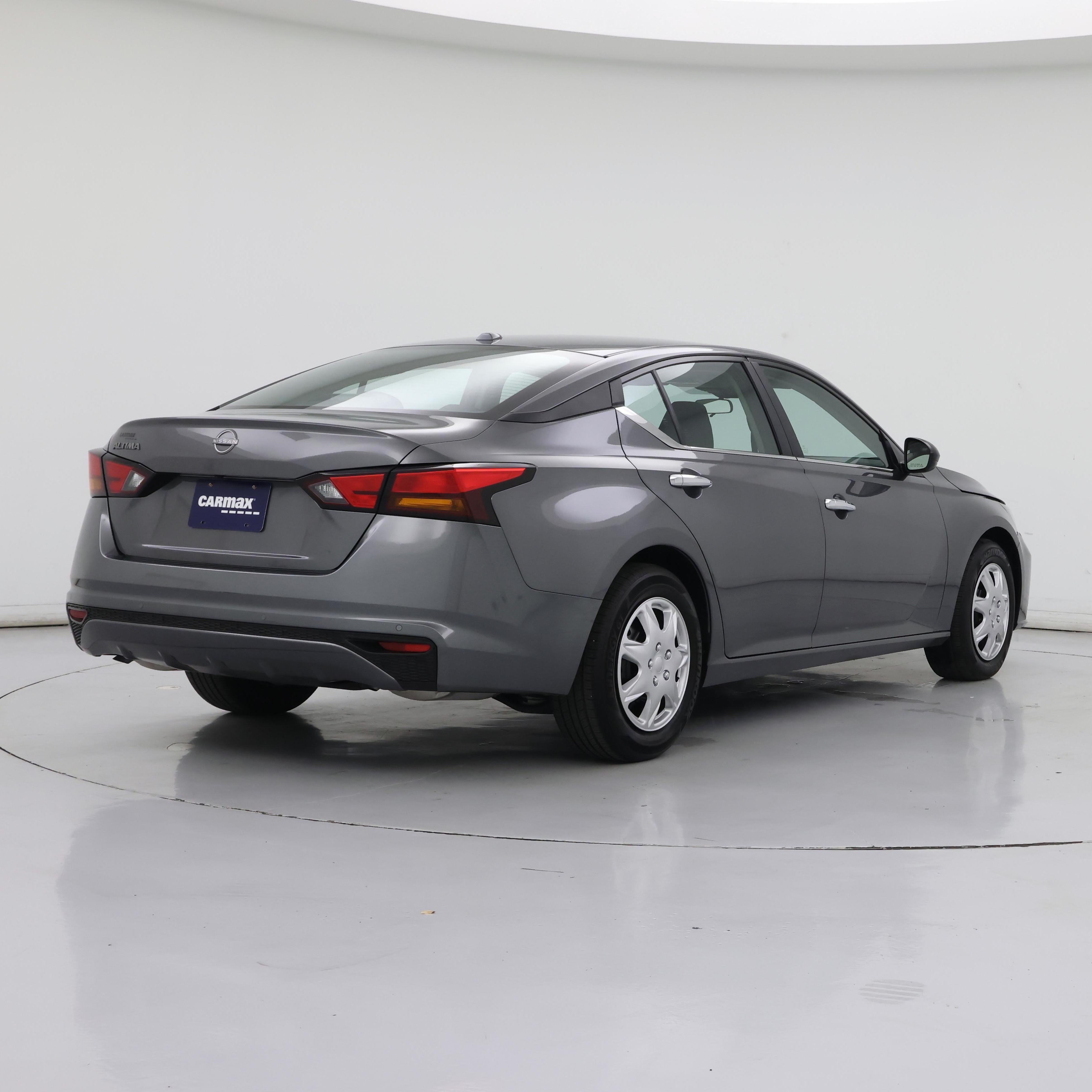 Thumbnail: 2025 Nissan Altima - 8