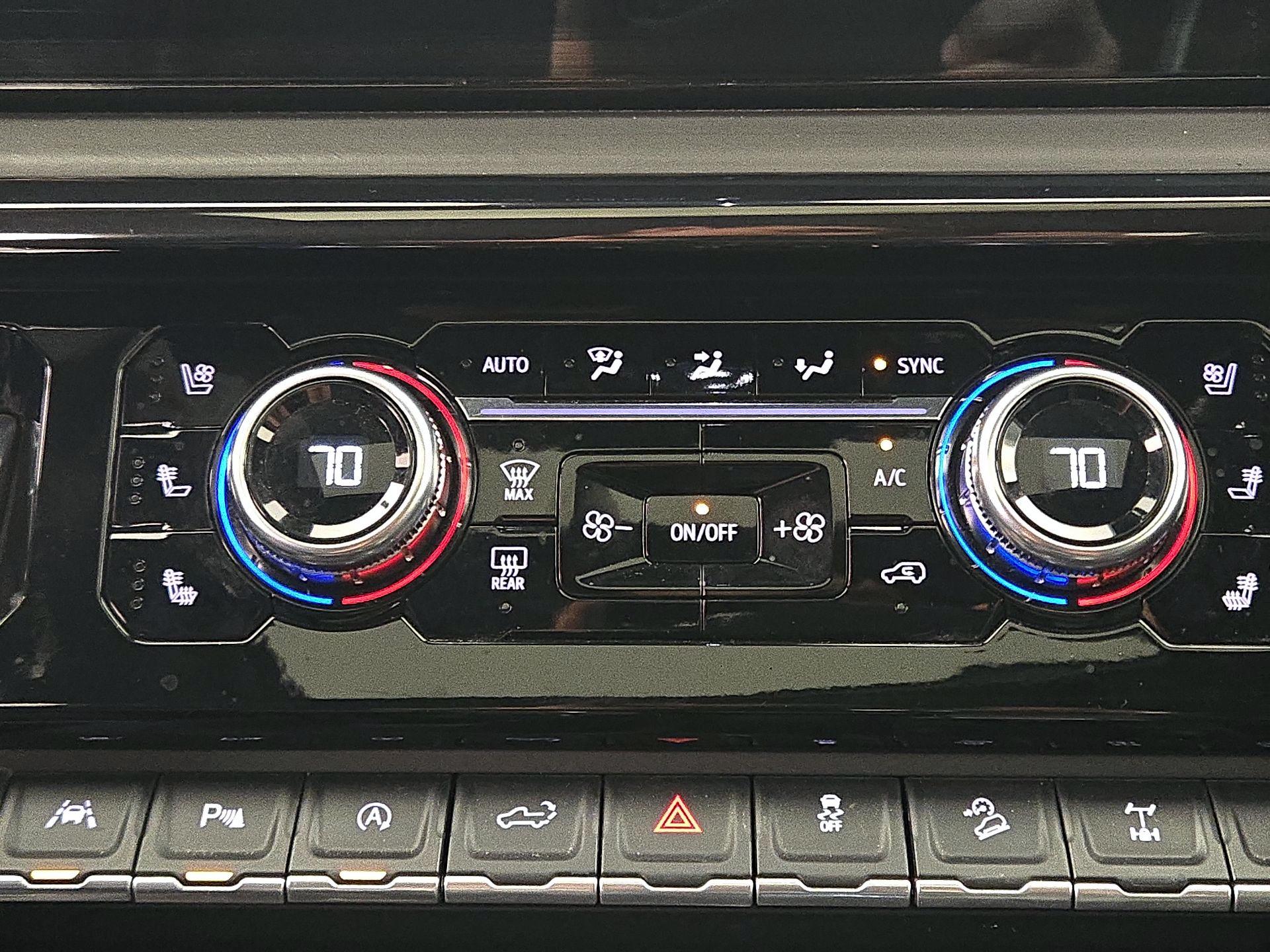 Thumbnail: 2022 GMC Sierra 1500 - 16