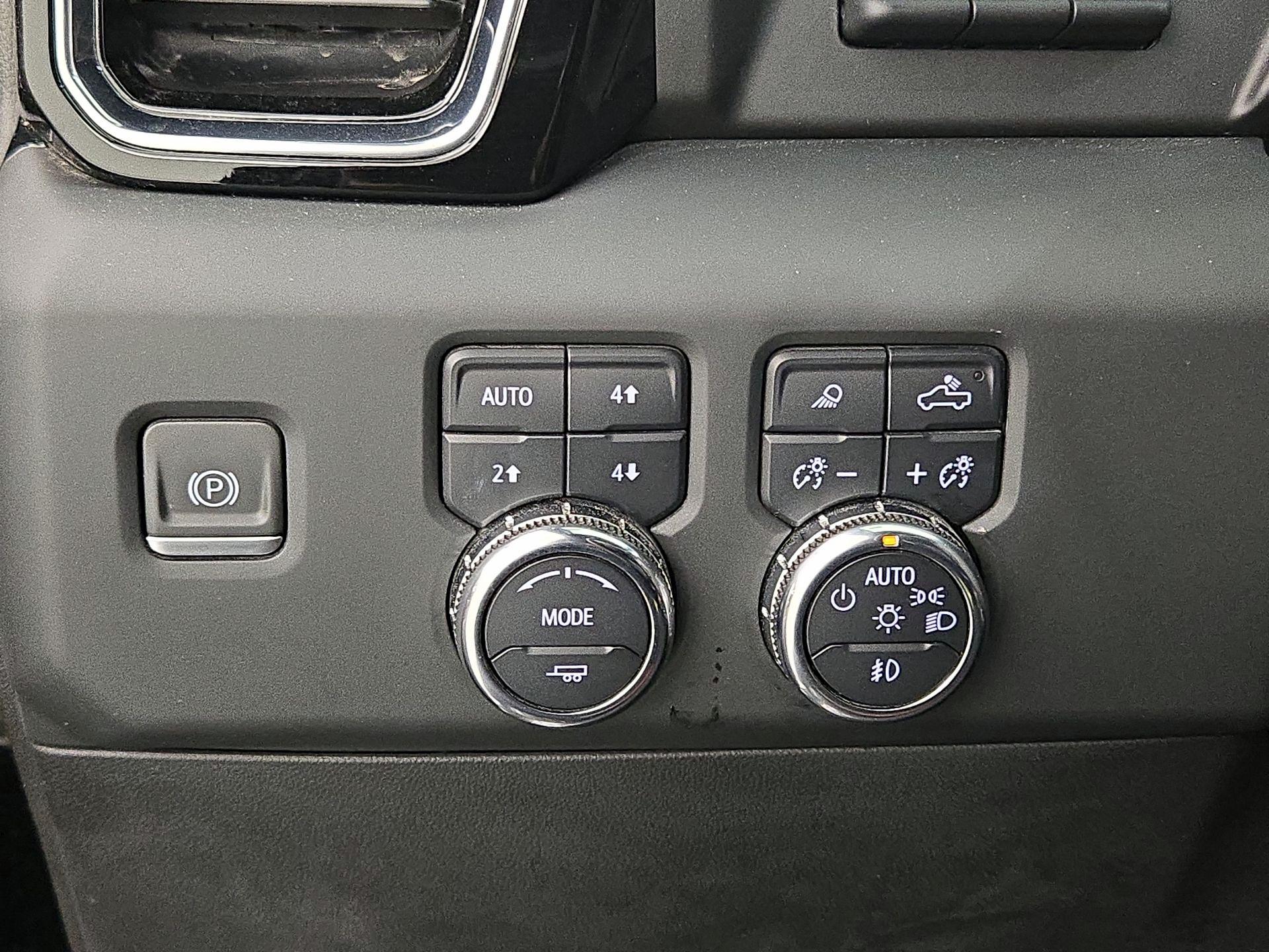 Thumbnail: 2023 GMC Sierra 1500 - 13