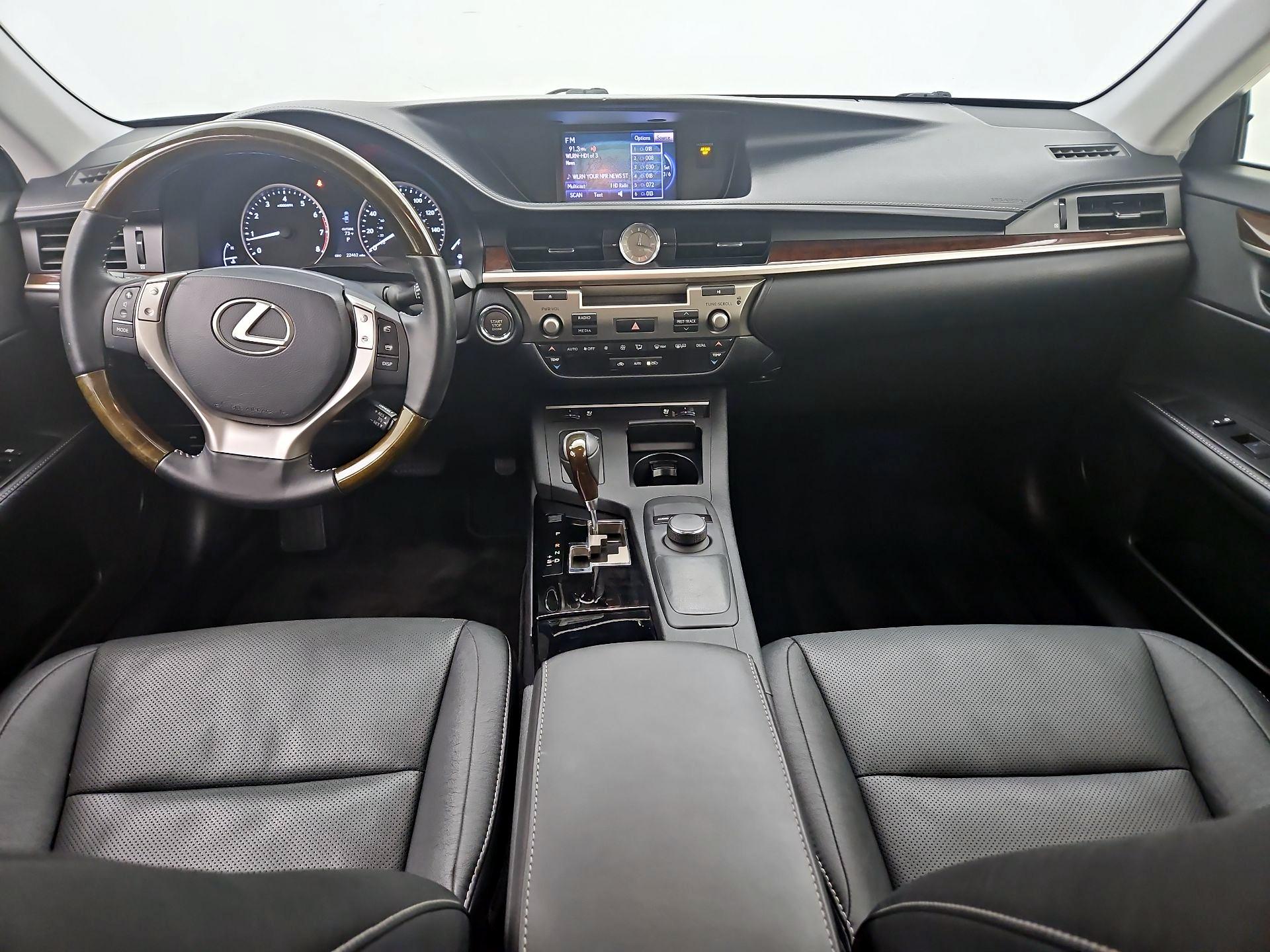 Thumbnail: 2014 Lexus ES - 9
