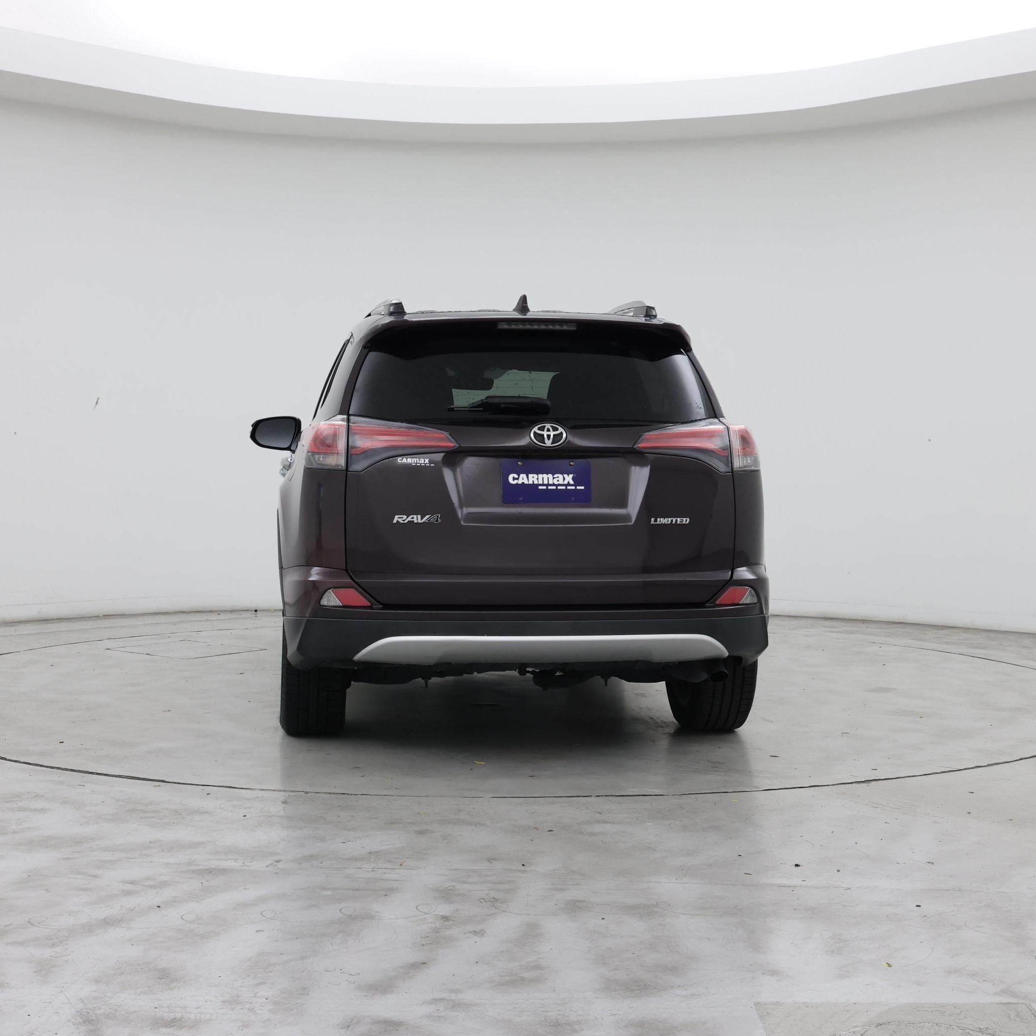 Thumbnail: 2017 Toyota RAV4 - 6