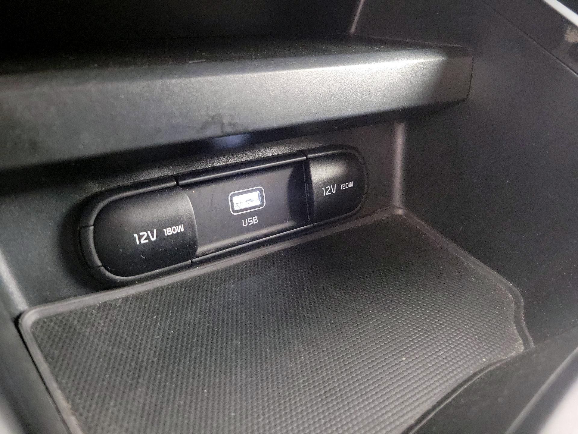 Thumbnail: 2023 Kia Soul - 18