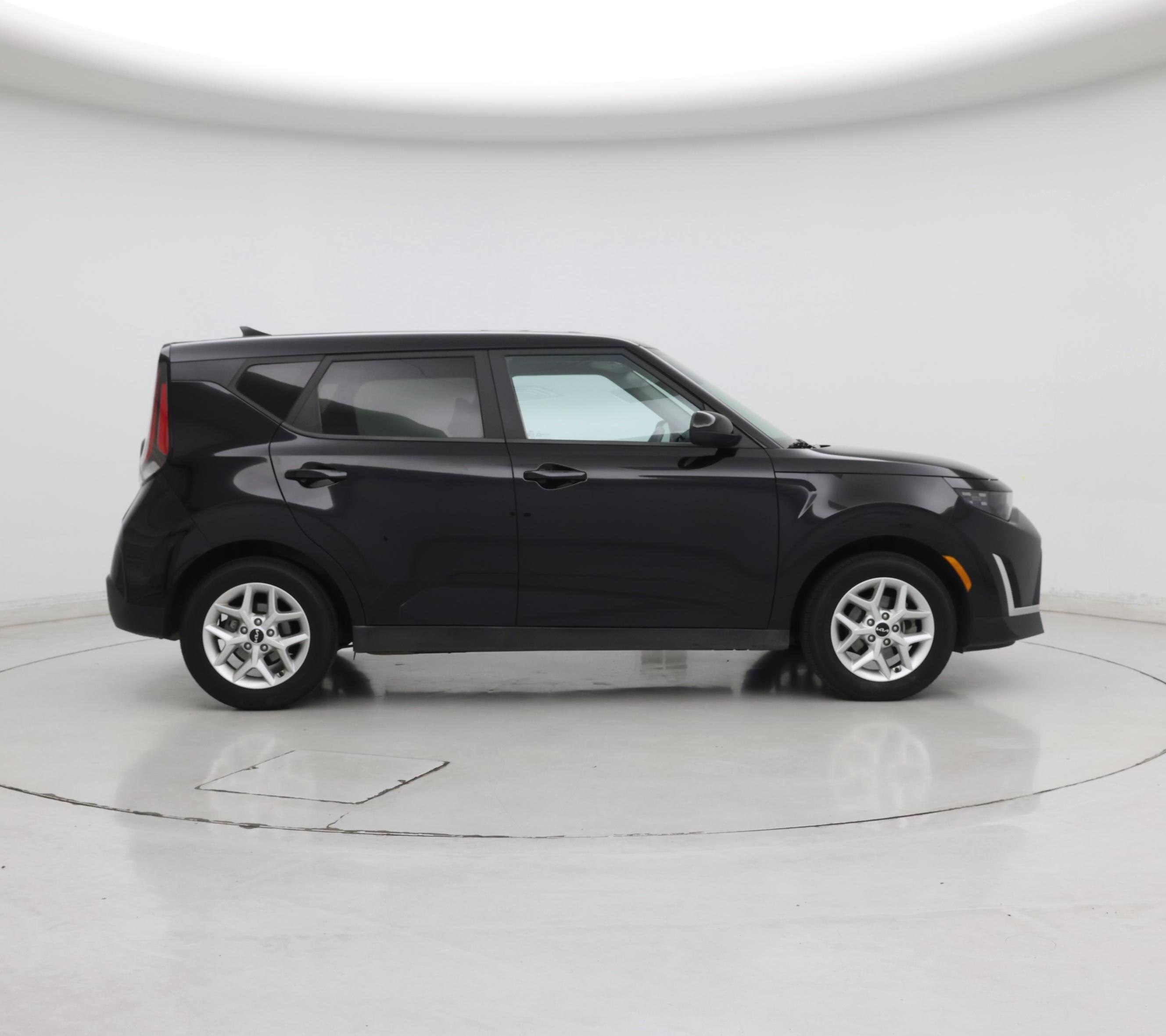 Thumbnail: 2023 Kia Soul - 7