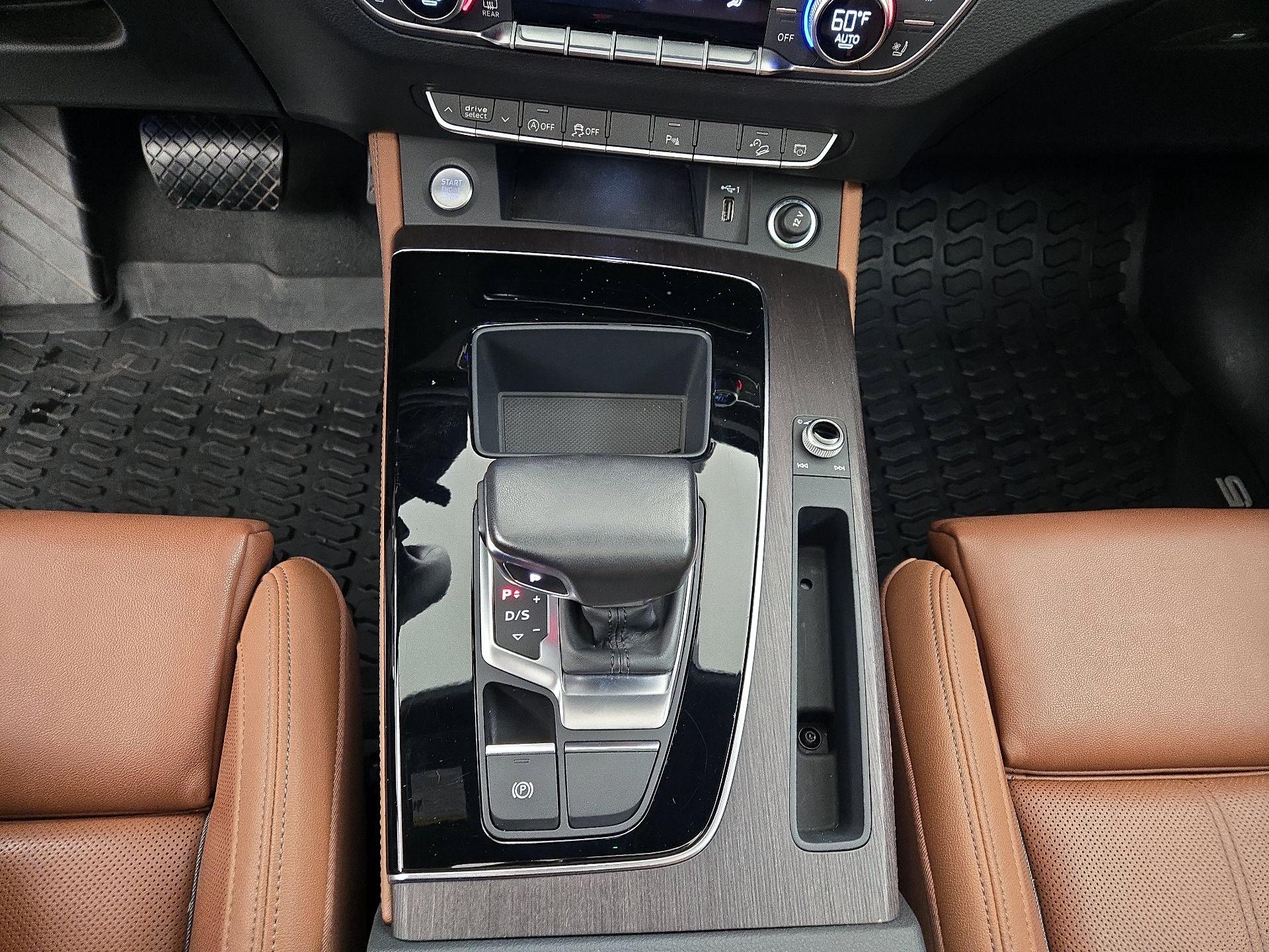 Thumbnail: 2023 Audi Q5 - 17