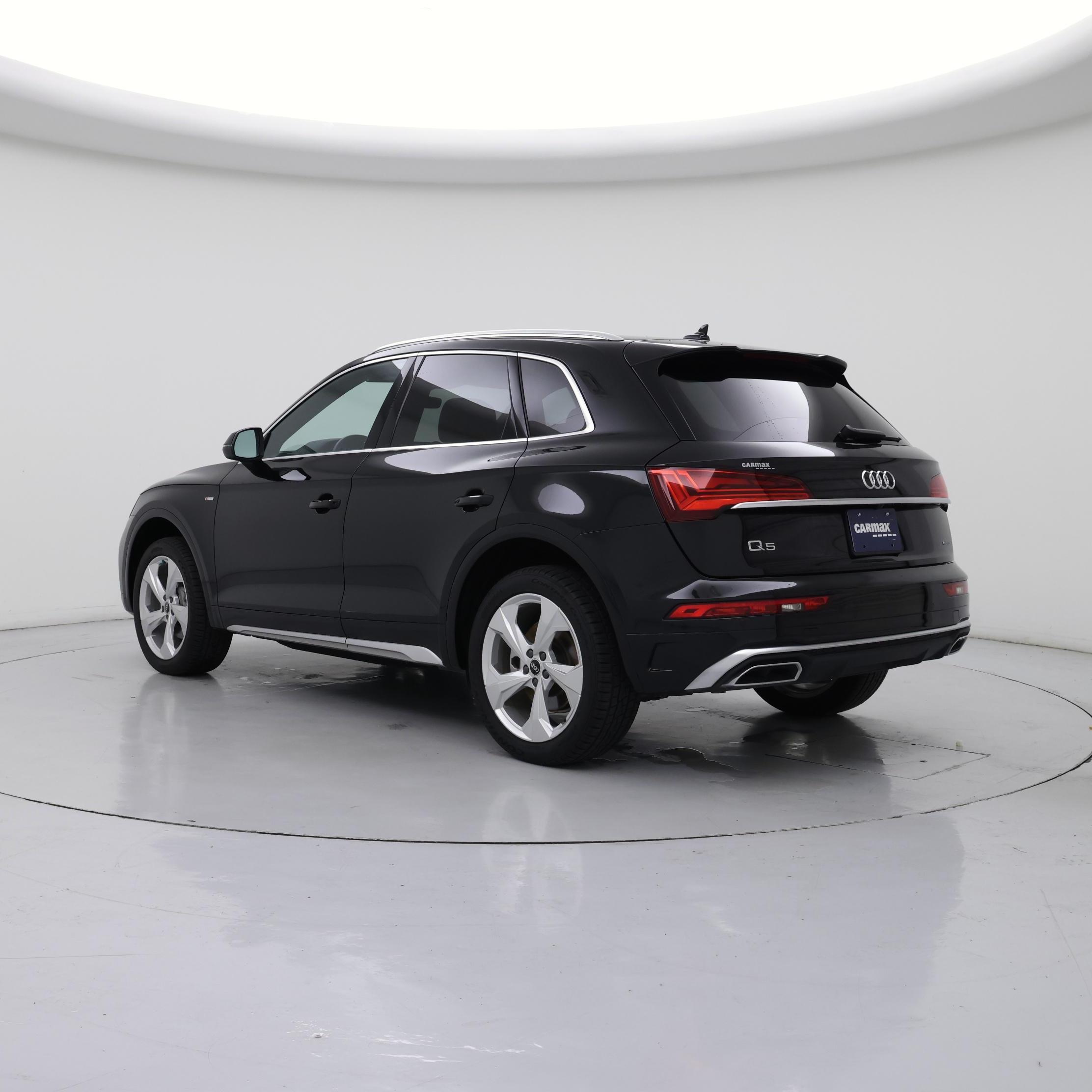 Thumbnail: 2023 Audi Q5 - 2